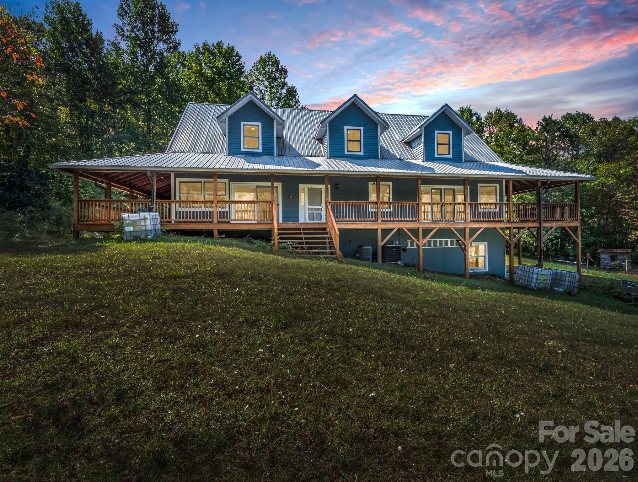 119 Mountain Bluff Trail — Hendersonville