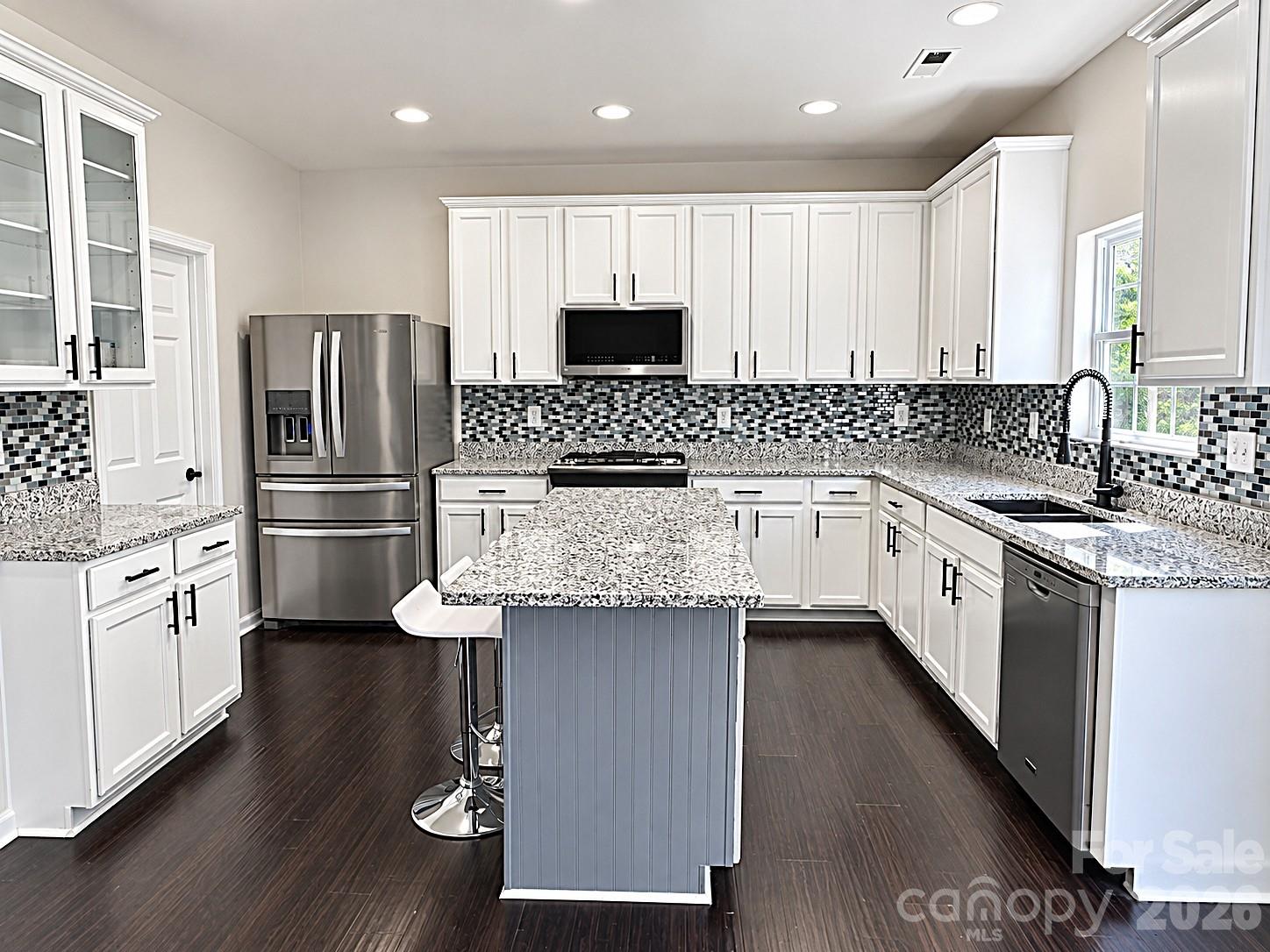 2234 Savannah Hills Drive — Charlotte