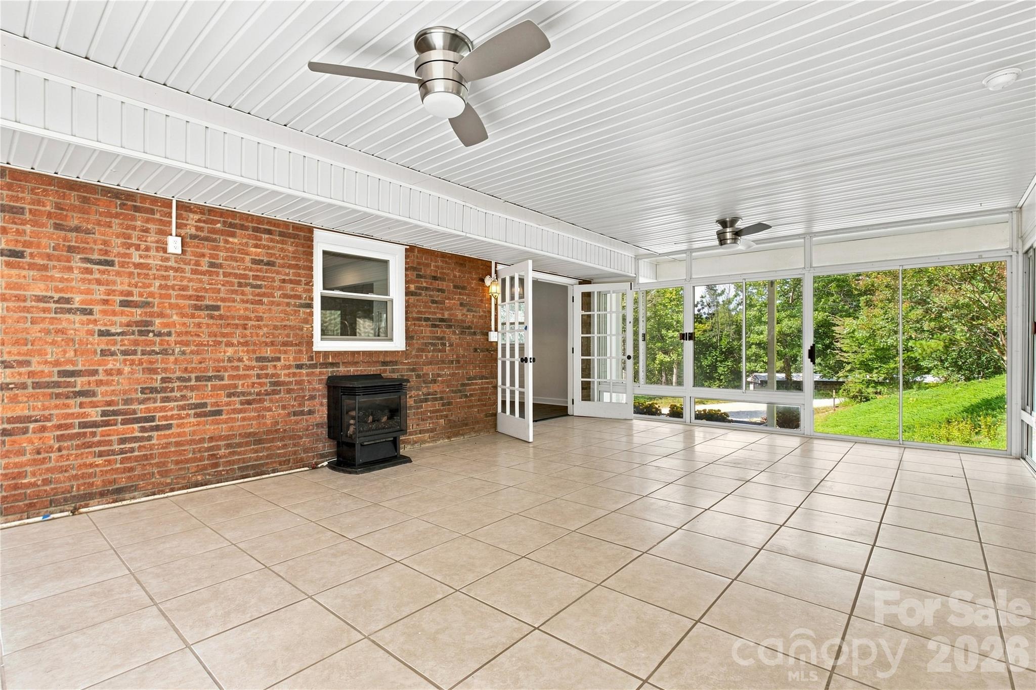37 Guffey Mountain Road — Fairview