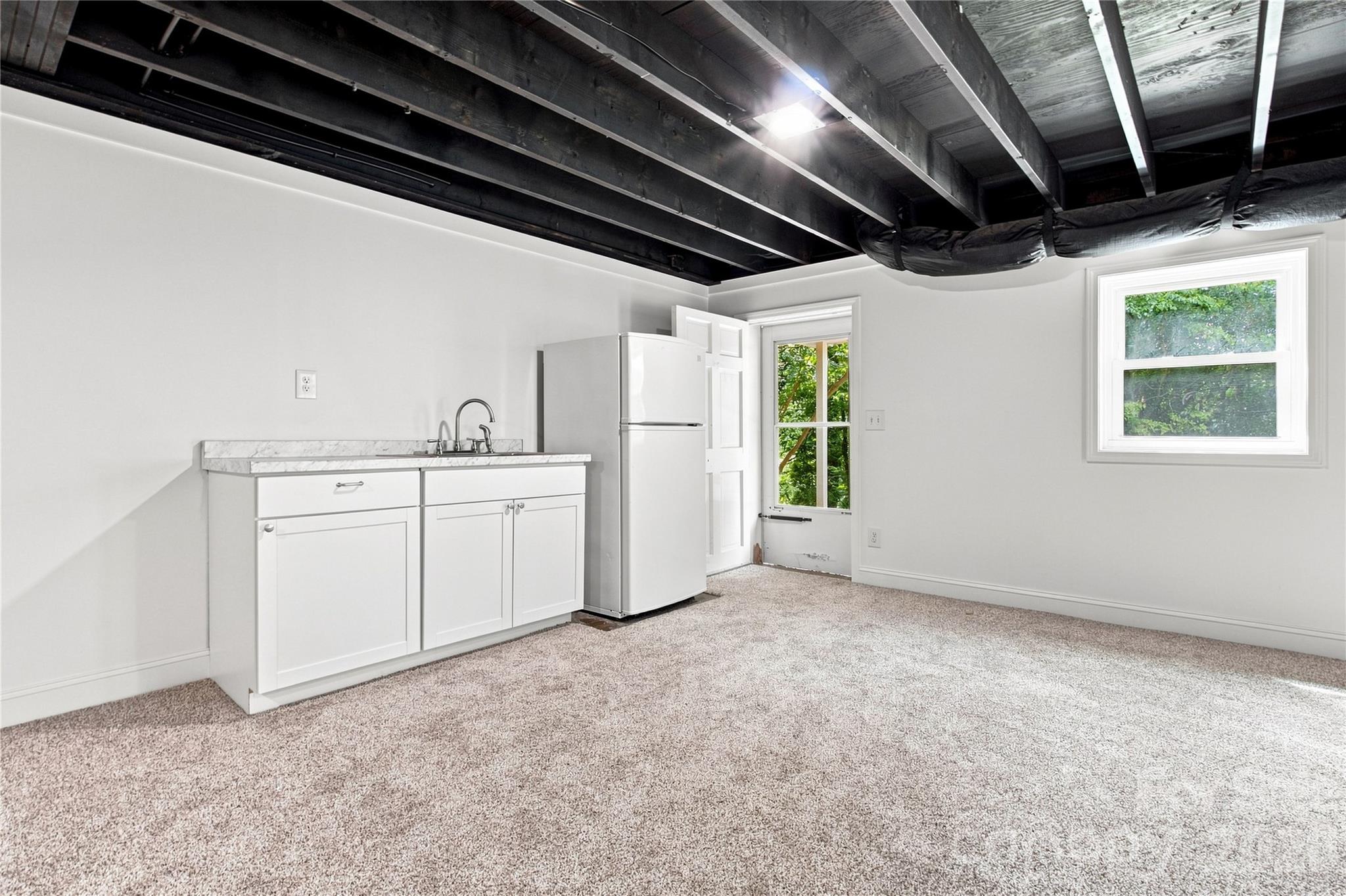 37 Guffey Mountain Road — Fairview