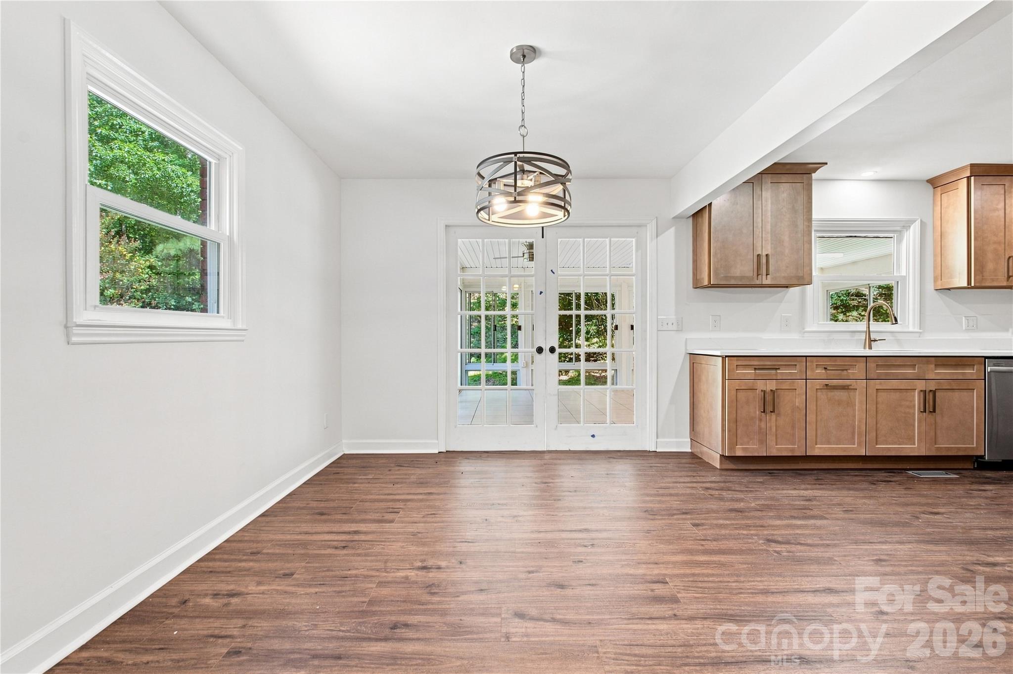 37 Guffey Mountain Road — Fairview