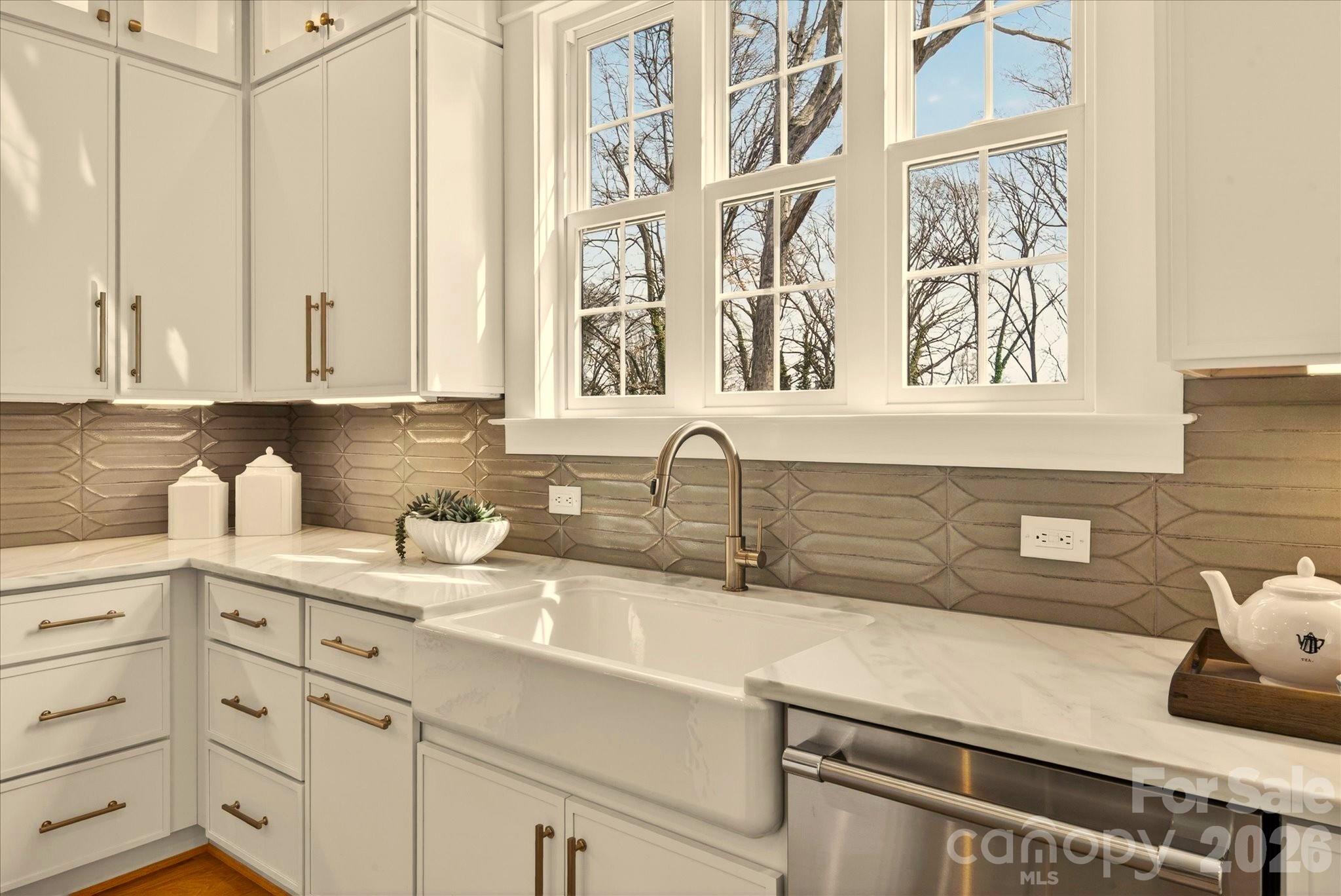 1718 Seifert Circle — Charlotte