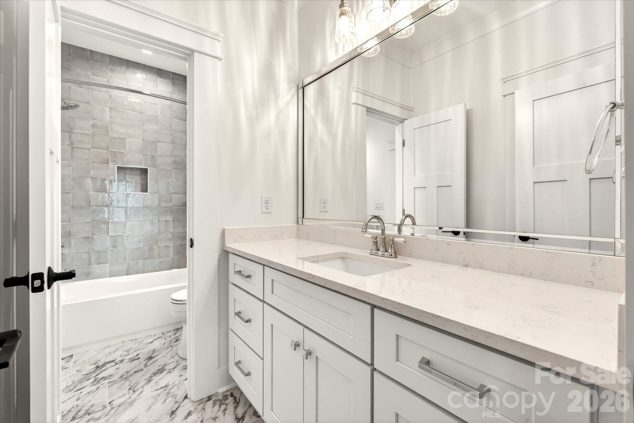 1718 Seifert Circle — Charlotte