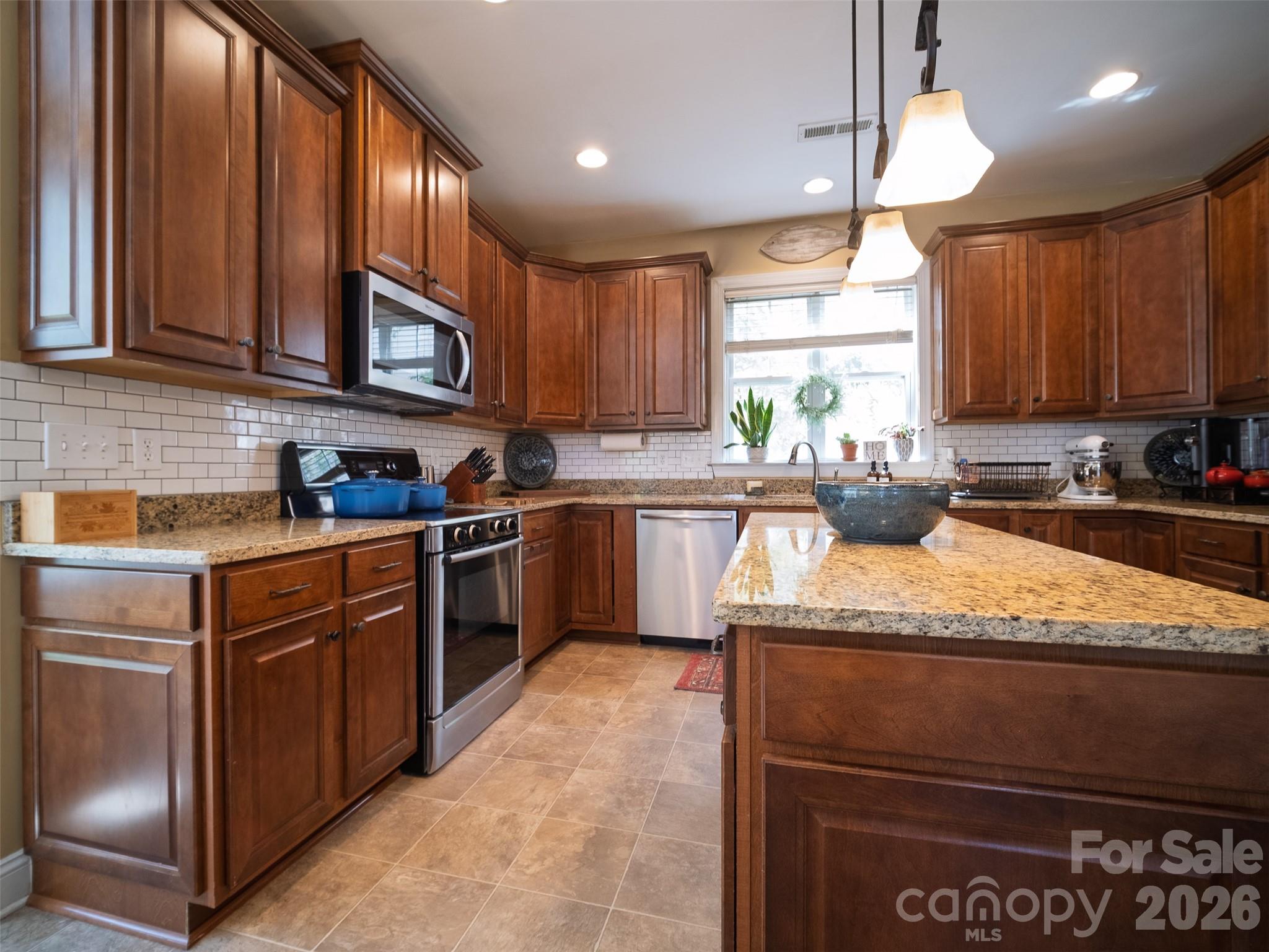 172 Tom Sawyer Lane #181 — Mount Holly
