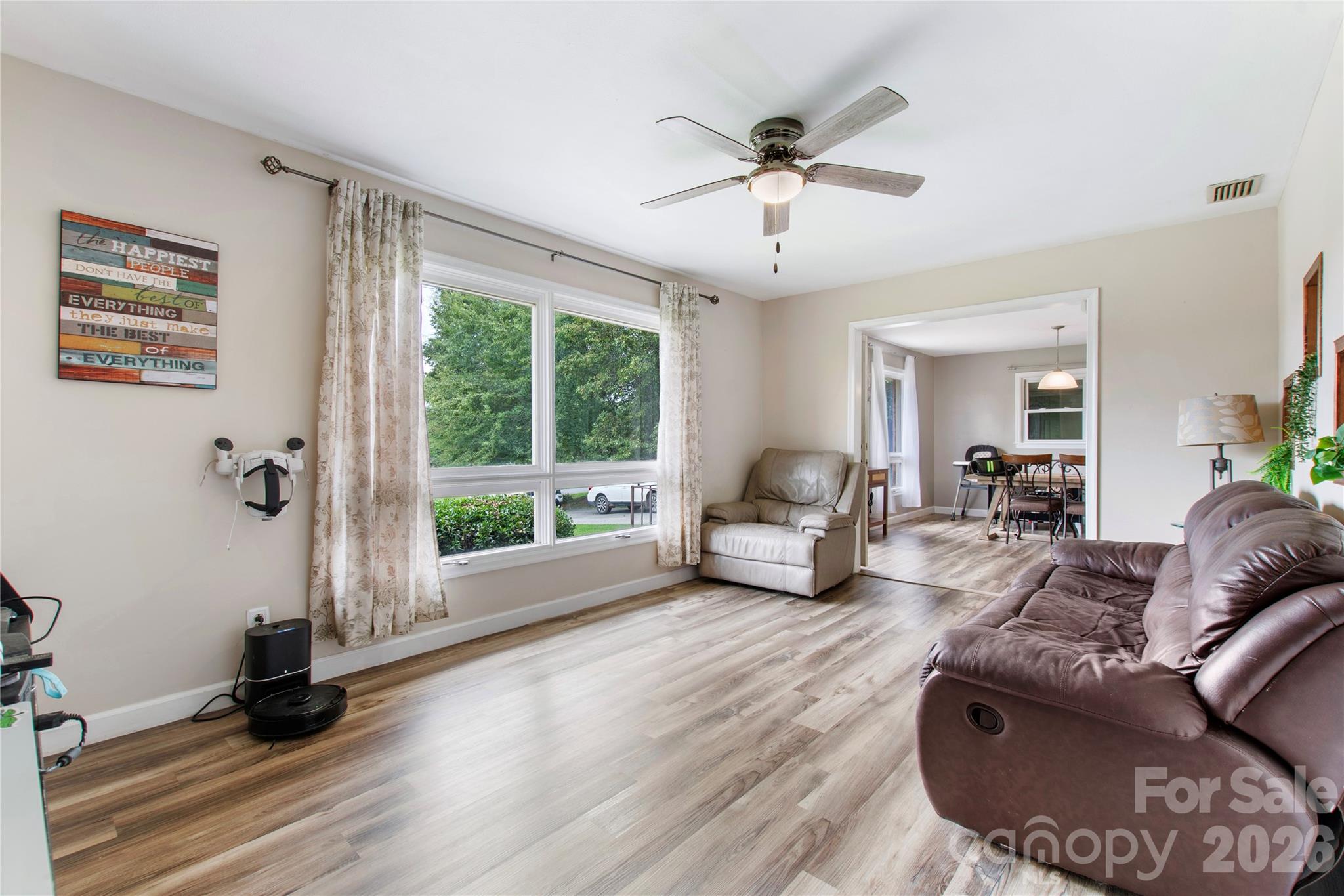 3333 Eastwood Avenue — Morganton