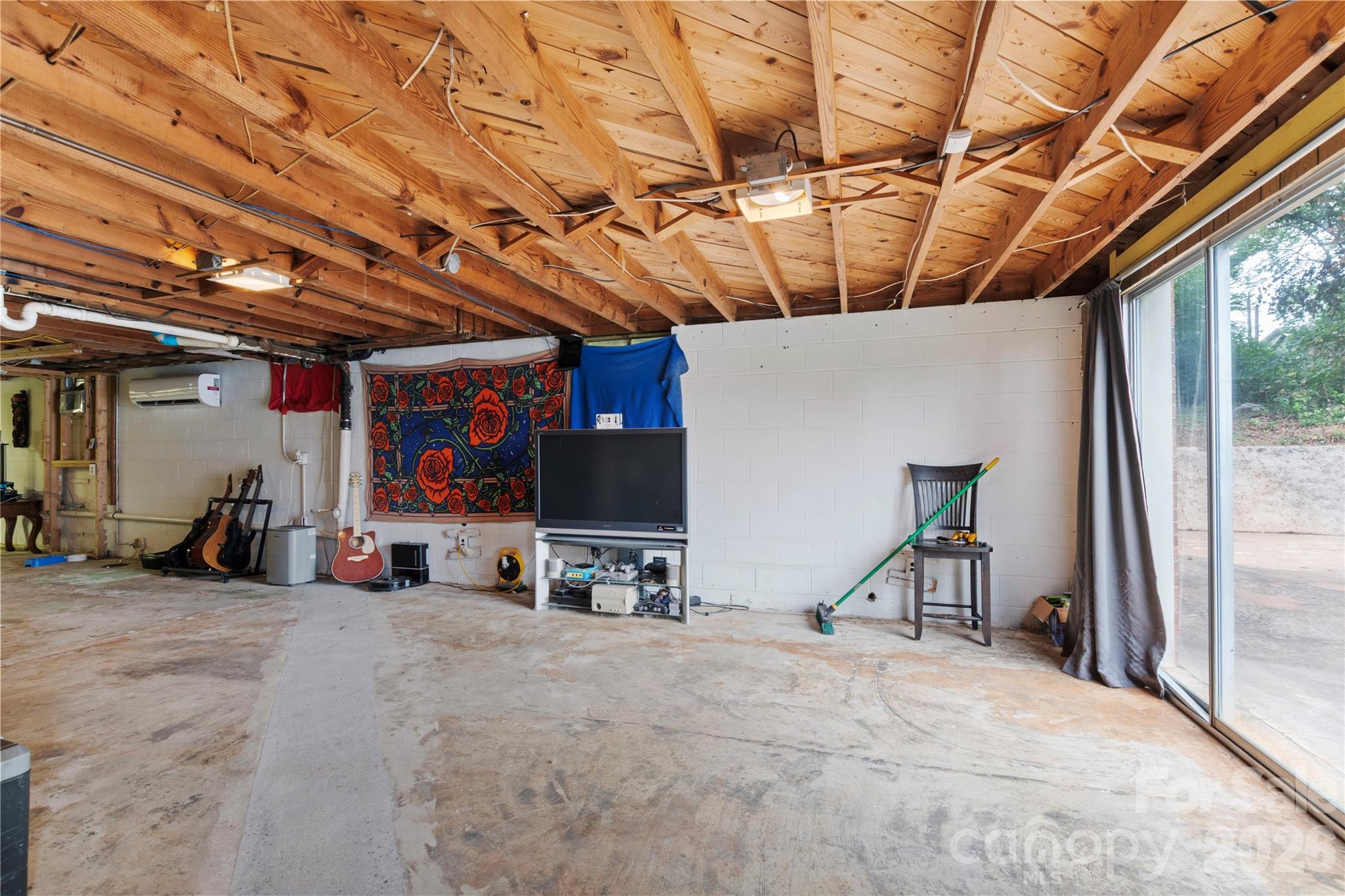 3333 Eastwood Avenue — Morganton