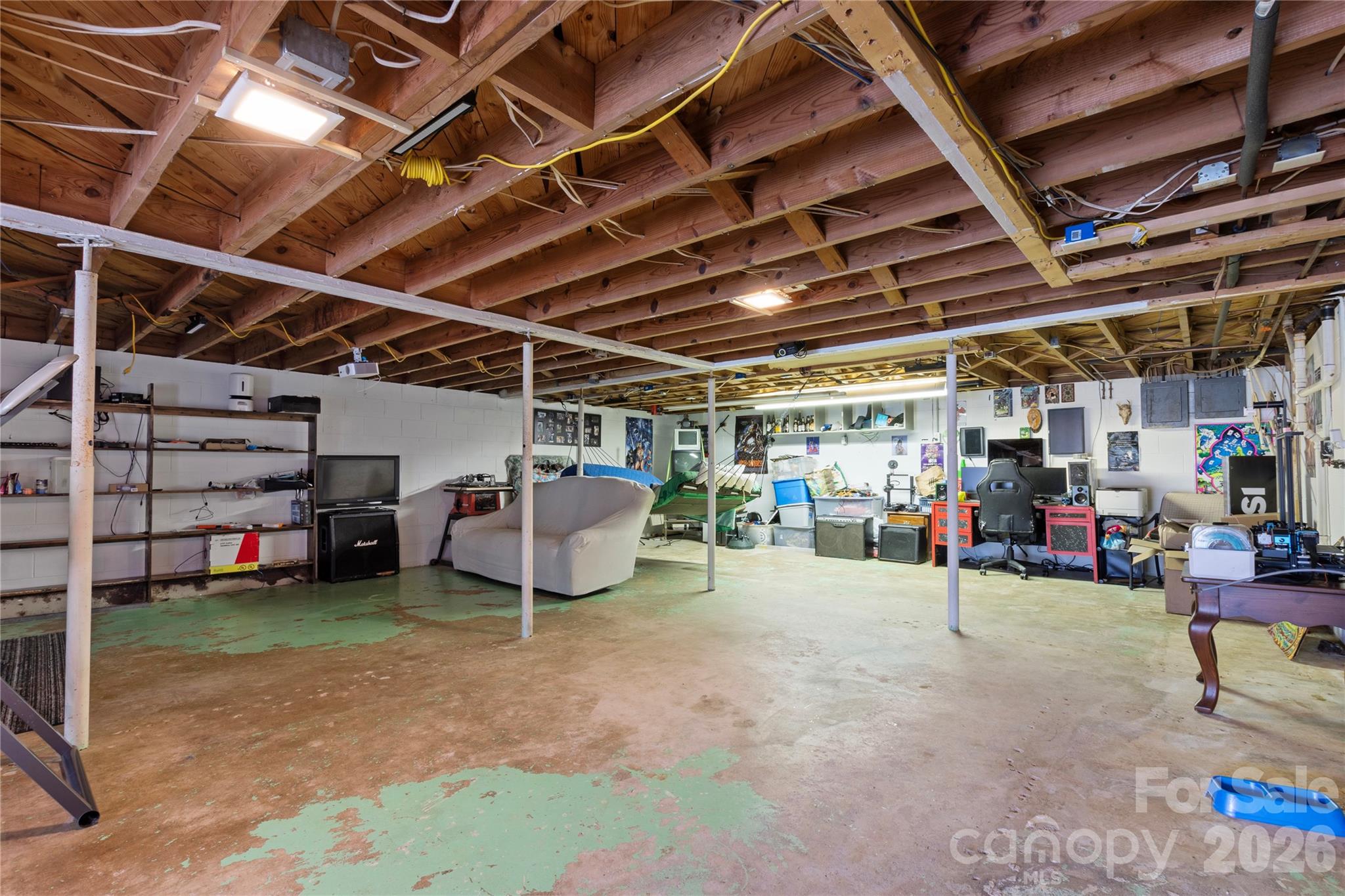 3333 Eastwood Avenue — Morganton