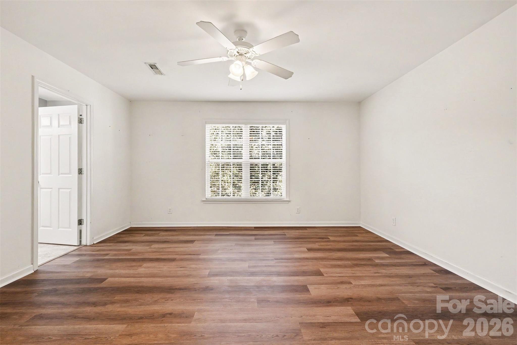 206 Brookstone Way — Salisbury