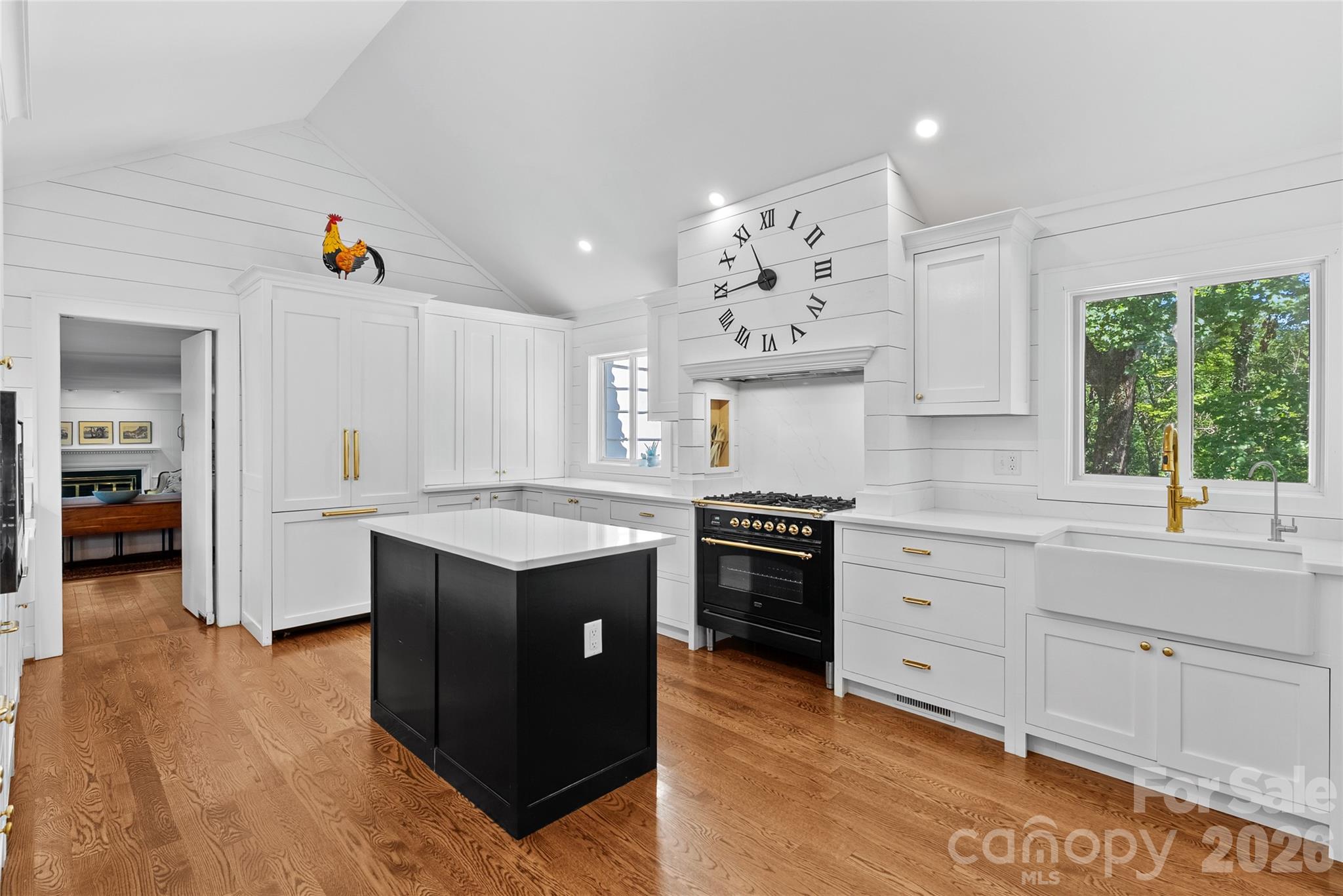 566 Canebrake Road — Tryon