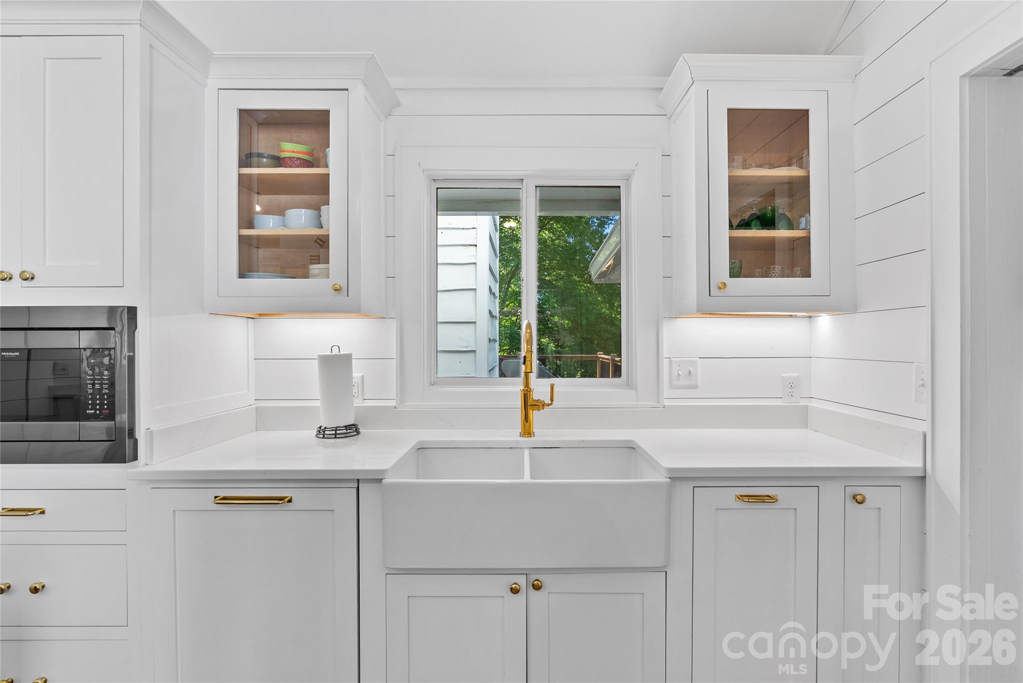 566 Canebrake Road — Tryon