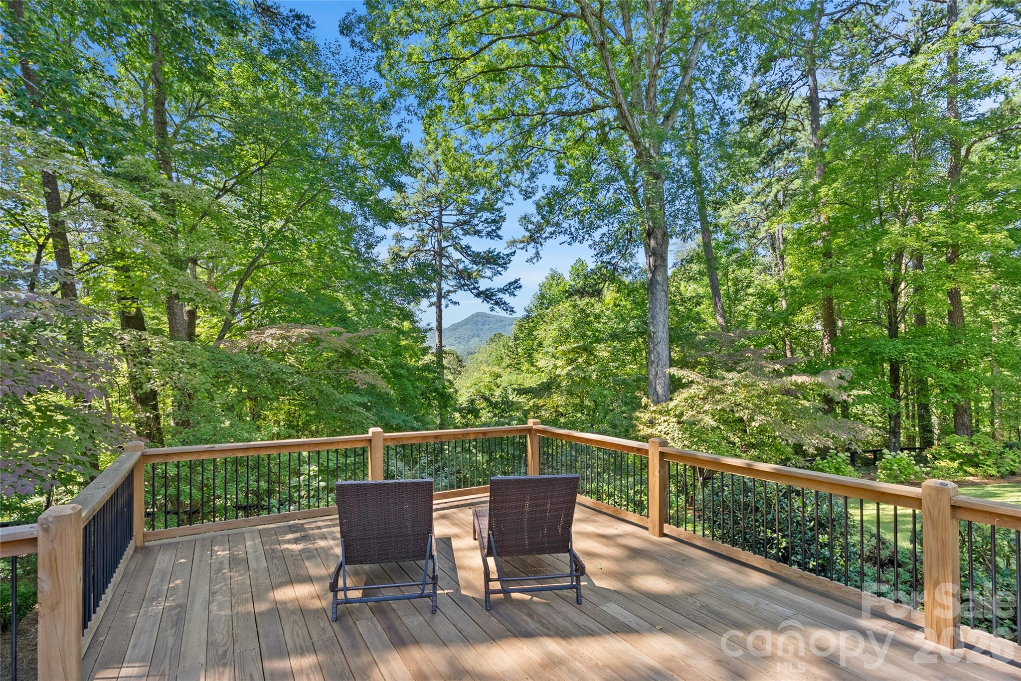 566 Canebrake Road — Tryon