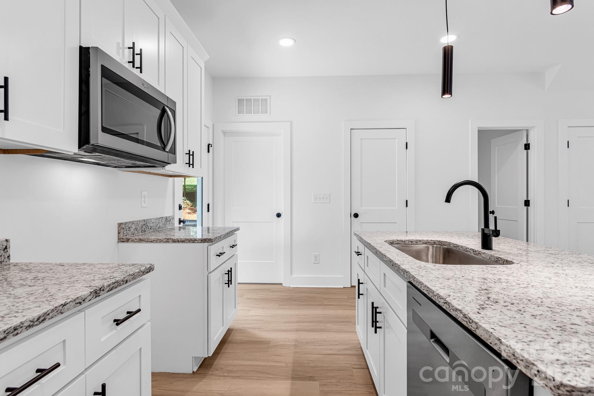 114 N Yadkin Avenue — Spencer