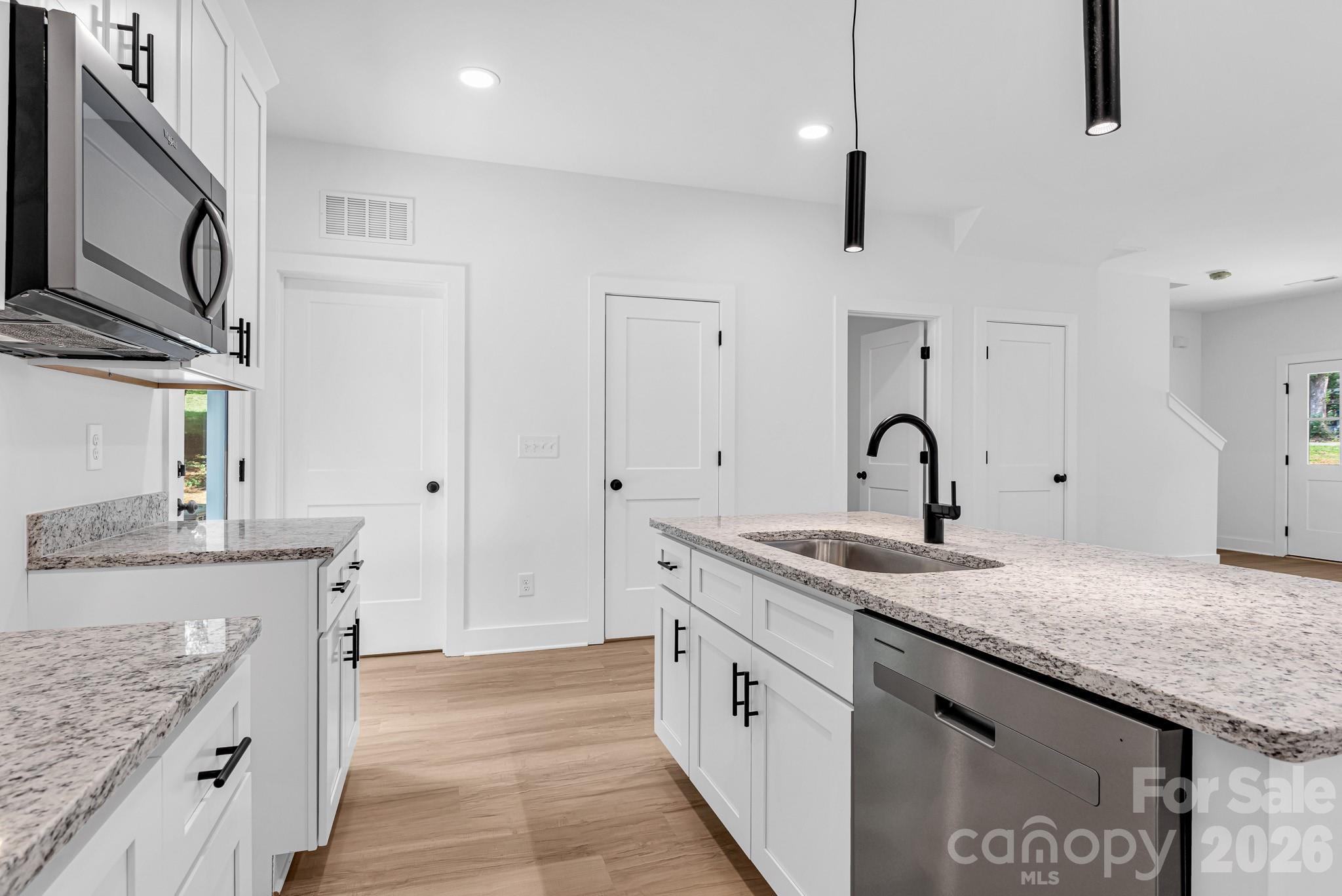 114 N Yadkin Avenue — Spencer