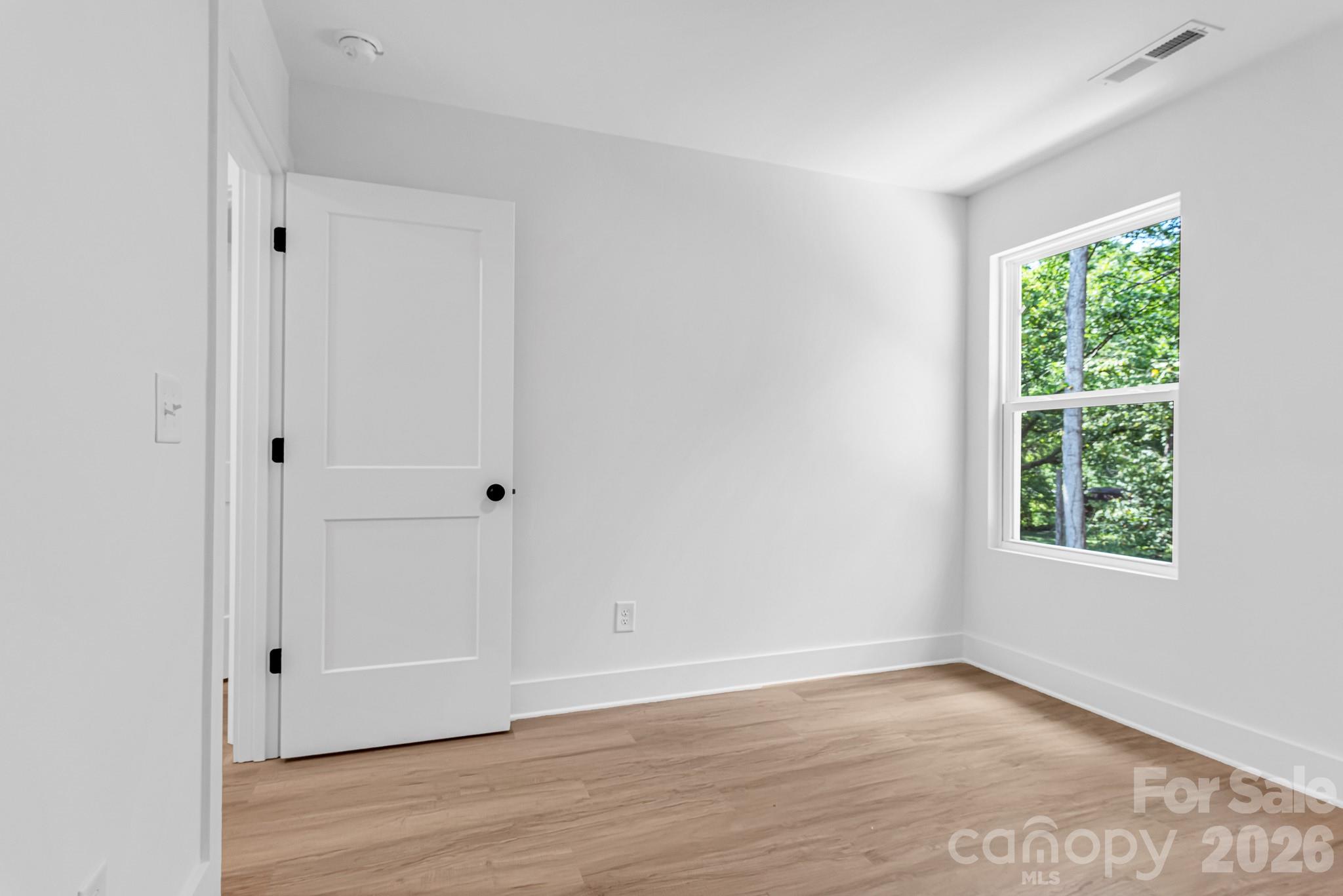 114 N Yadkin Avenue — Spencer