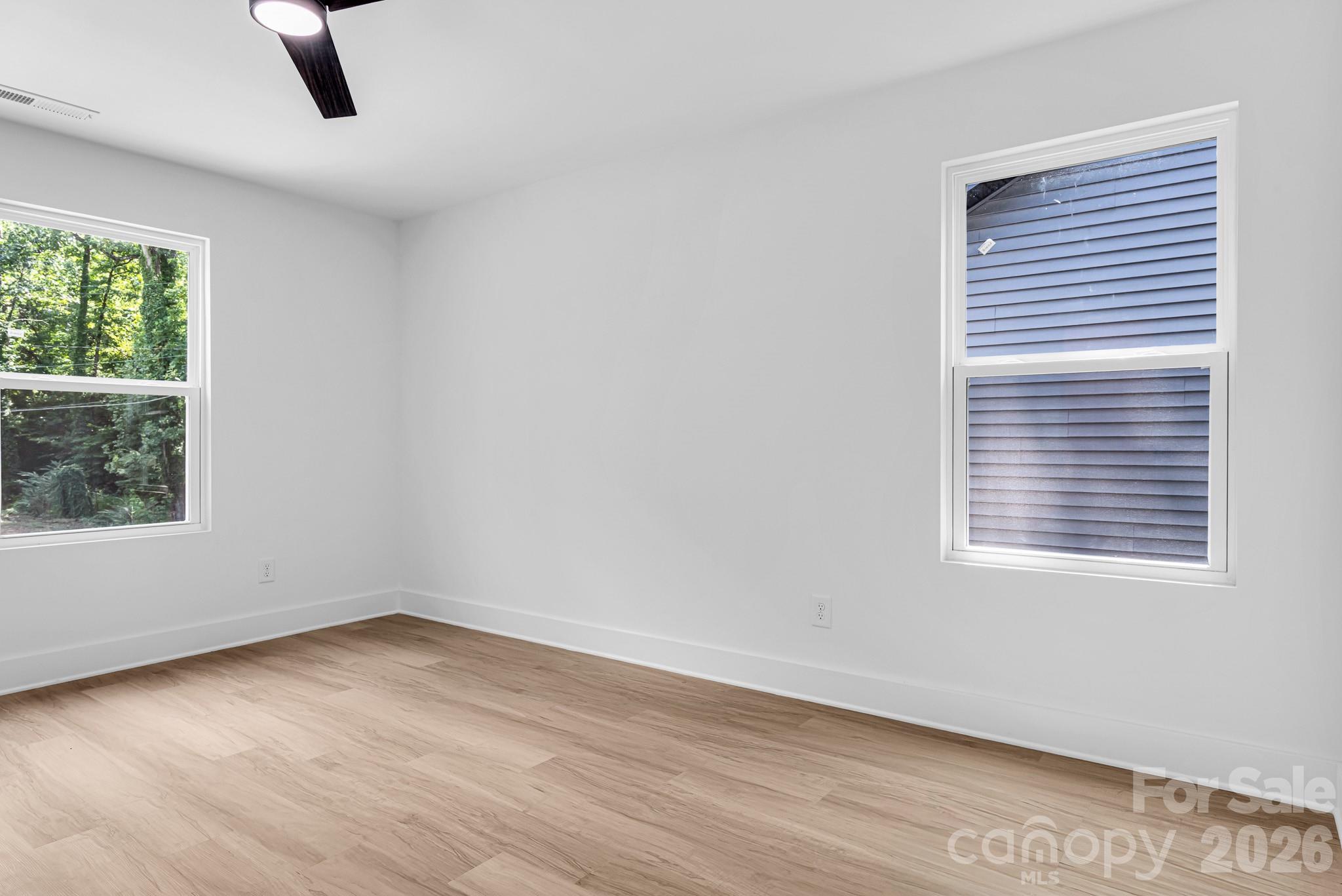 114 N Yadkin Avenue — Spencer