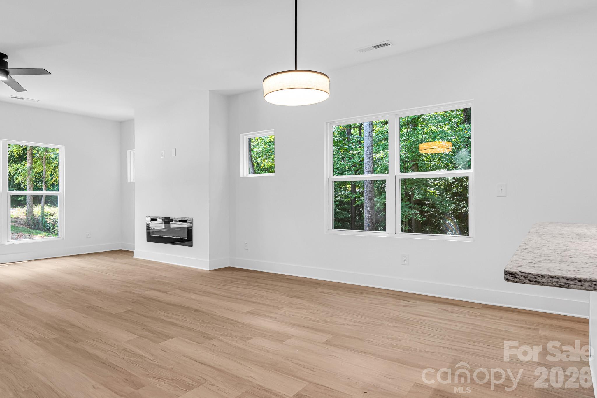 112 N Yadkin Avenue — Spencer