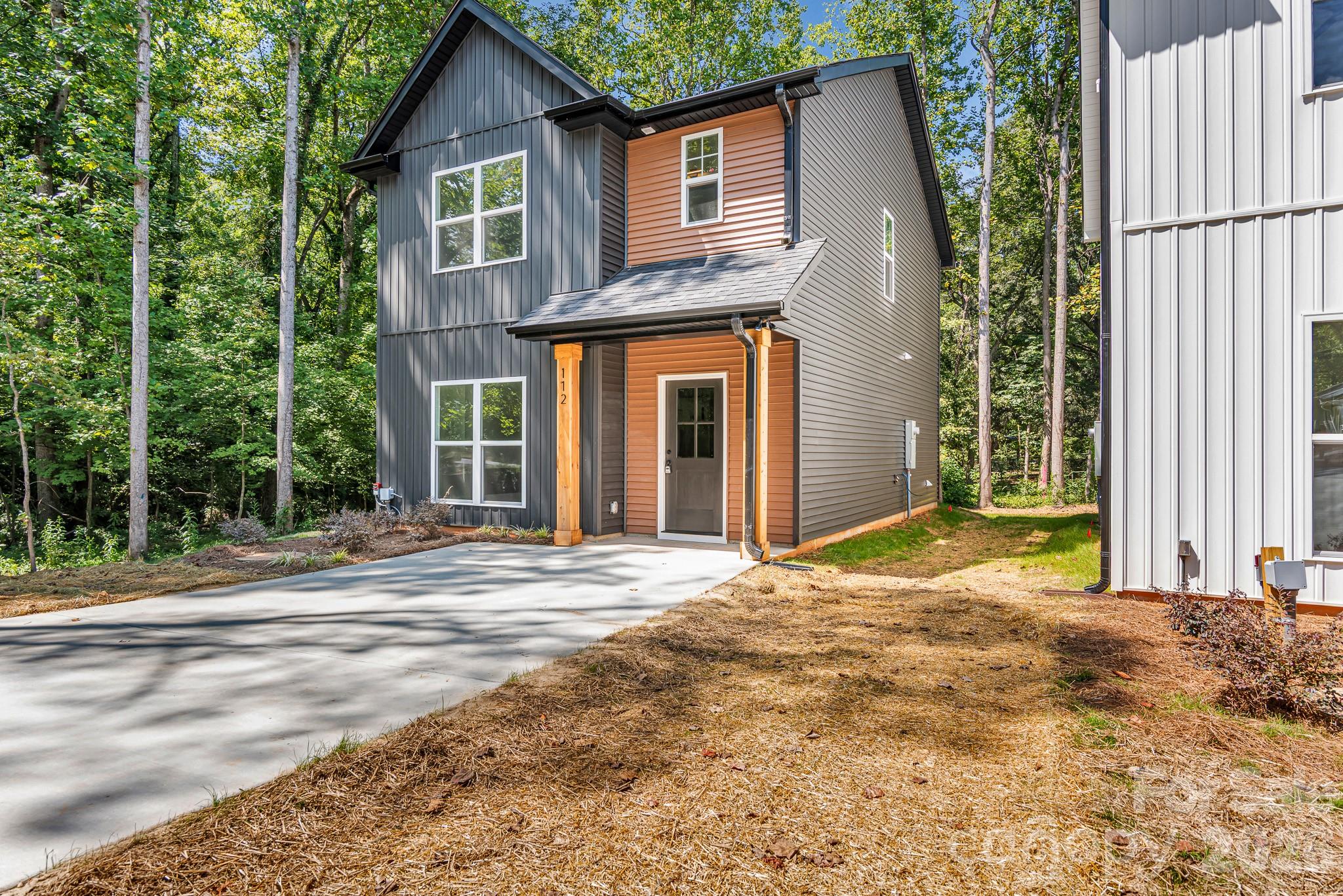 112 N Yadkin Avenue — Spencer