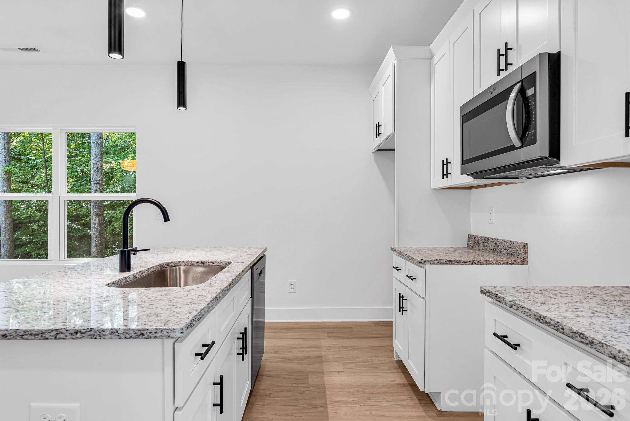 112 N Yadkin Avenue — Spencer