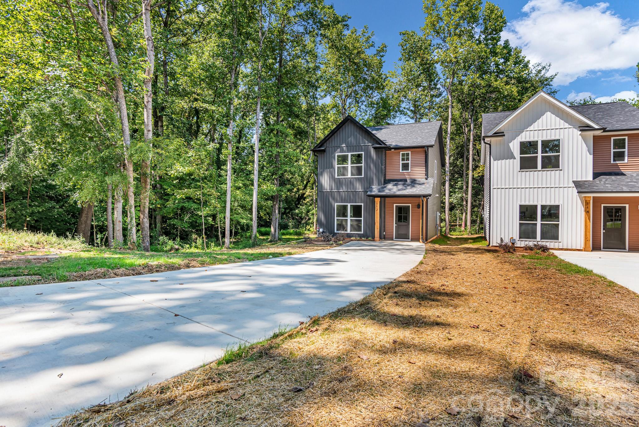 112 N Yadkin Avenue — Spencer