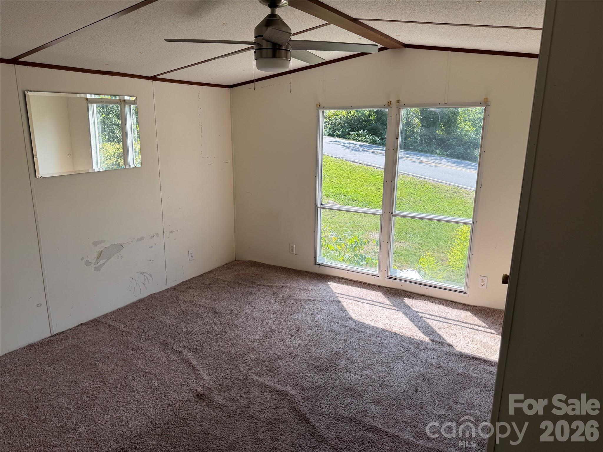 18 Wheeler Hills Road — Burnsville