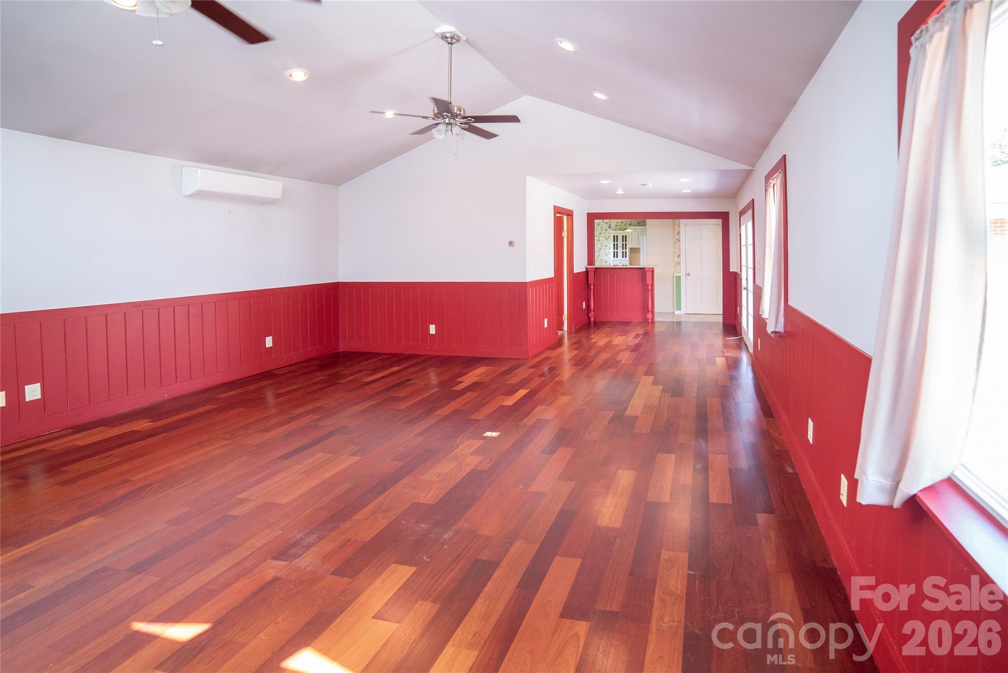 115 N Chestnut Street — Morganton