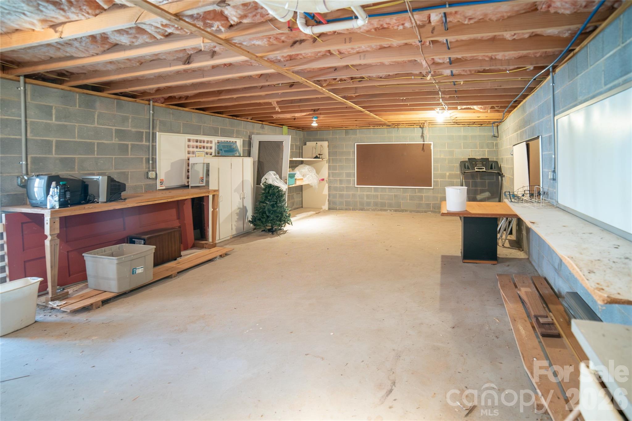 115 N Chestnut Street — Morganton