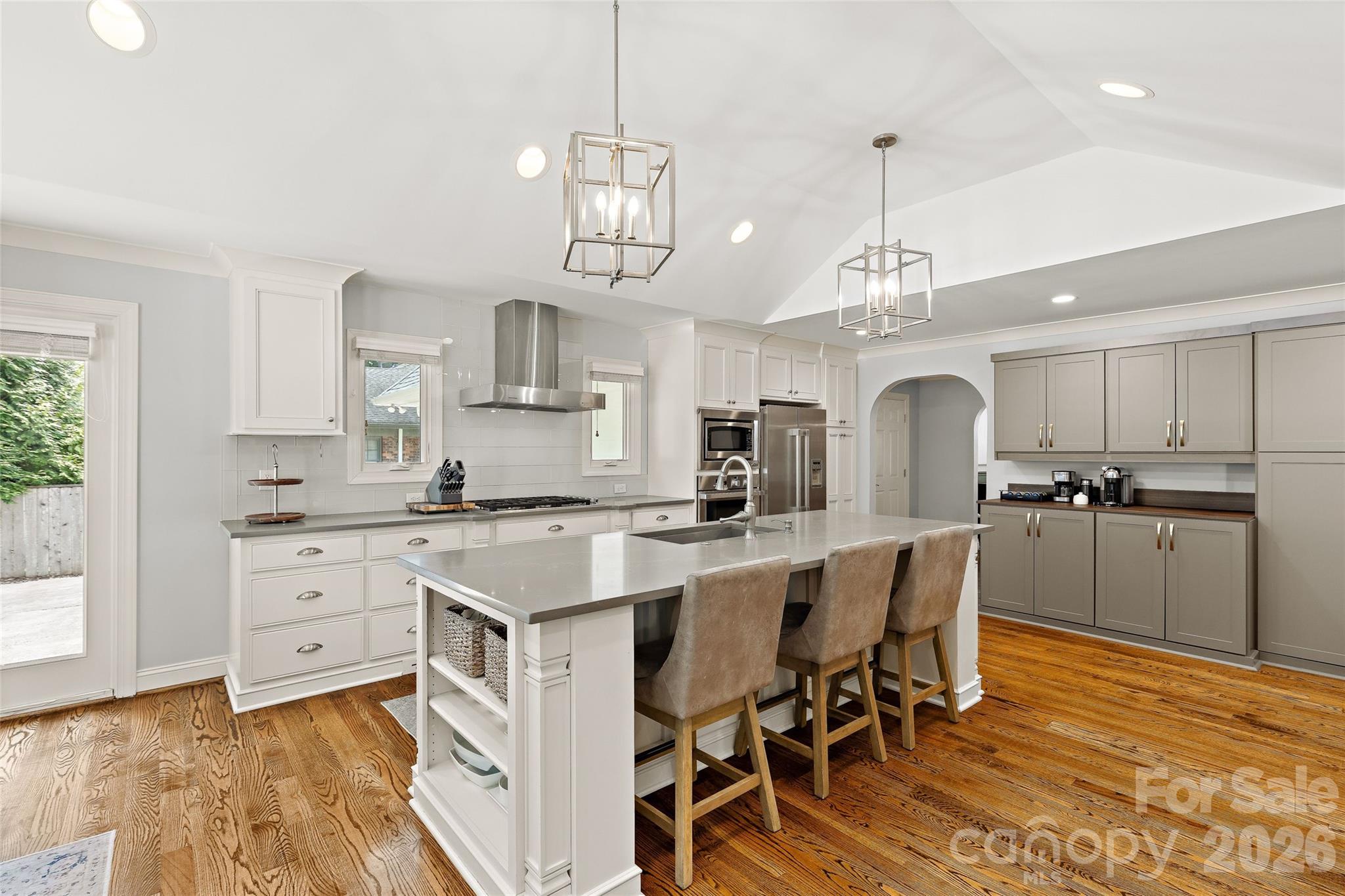 3615 Pickwick Lane — Charlotte