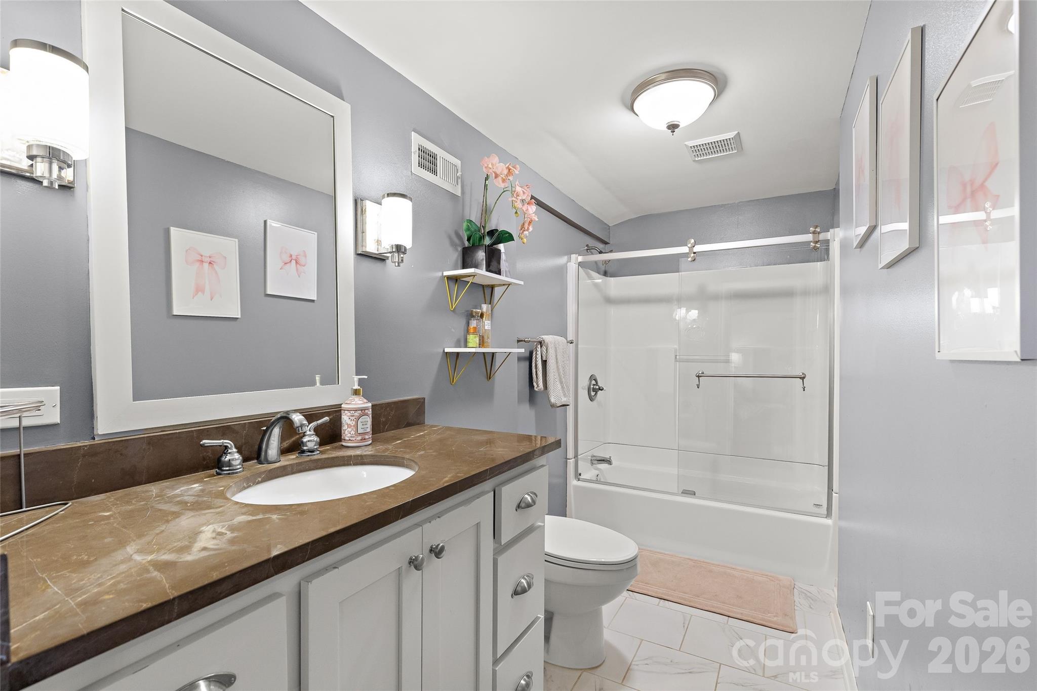 3615 Pickwick Lane — Charlotte