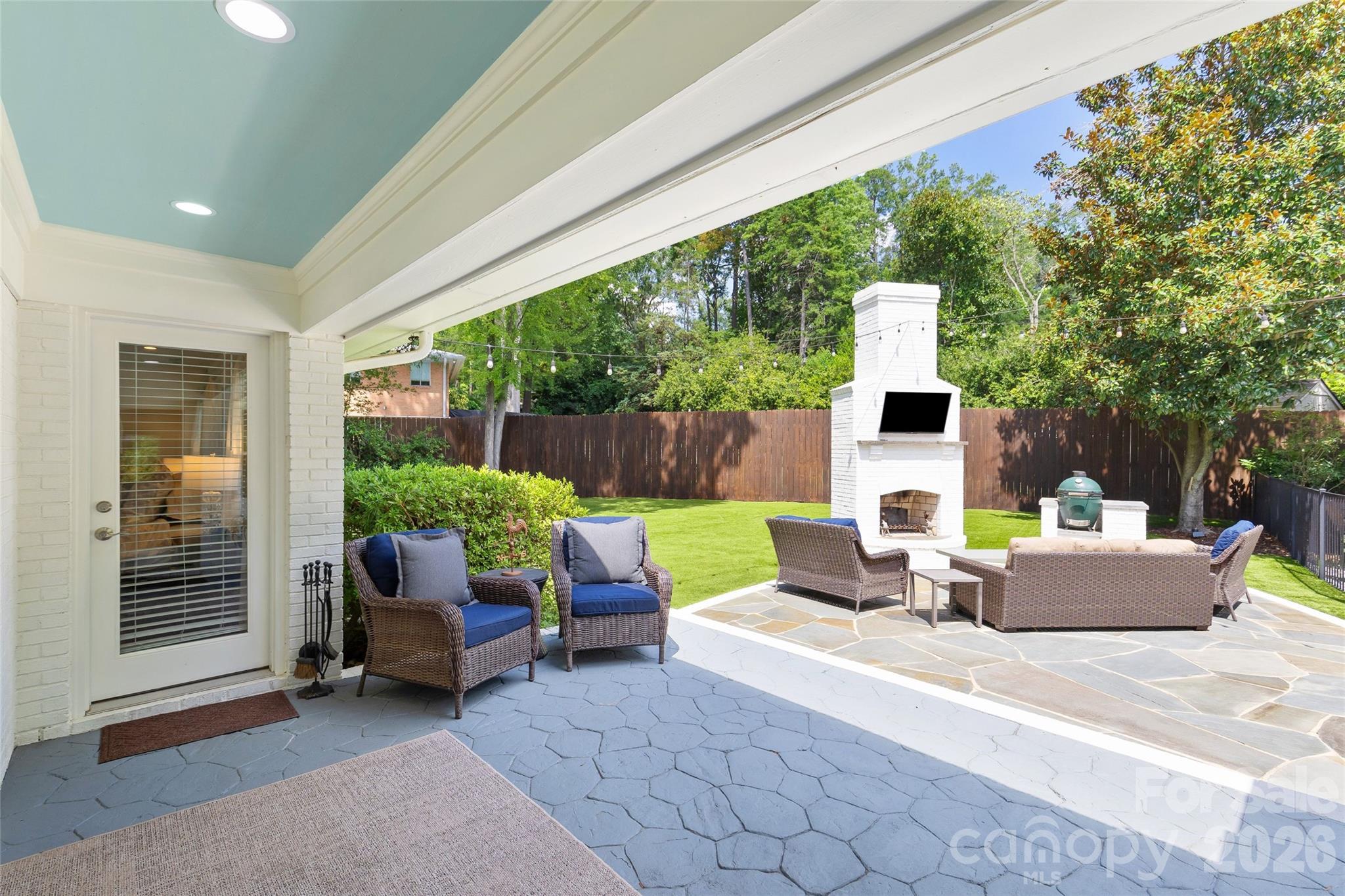 3615 Pickwick Lane — Charlotte