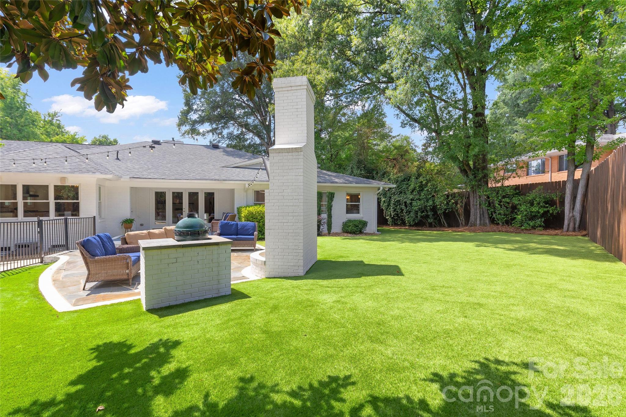 3615 Pickwick Lane — Charlotte