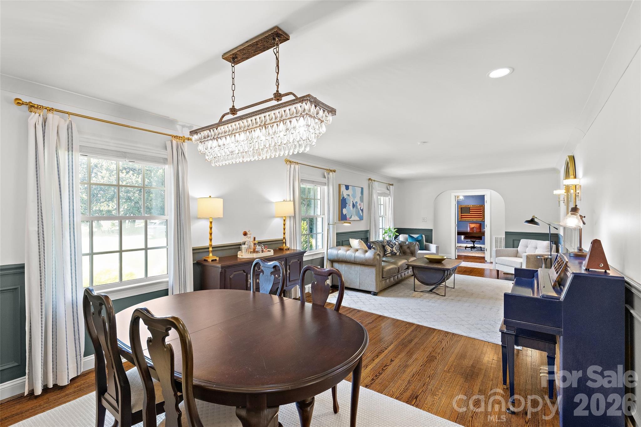 3615 Pickwick Lane — Charlotte