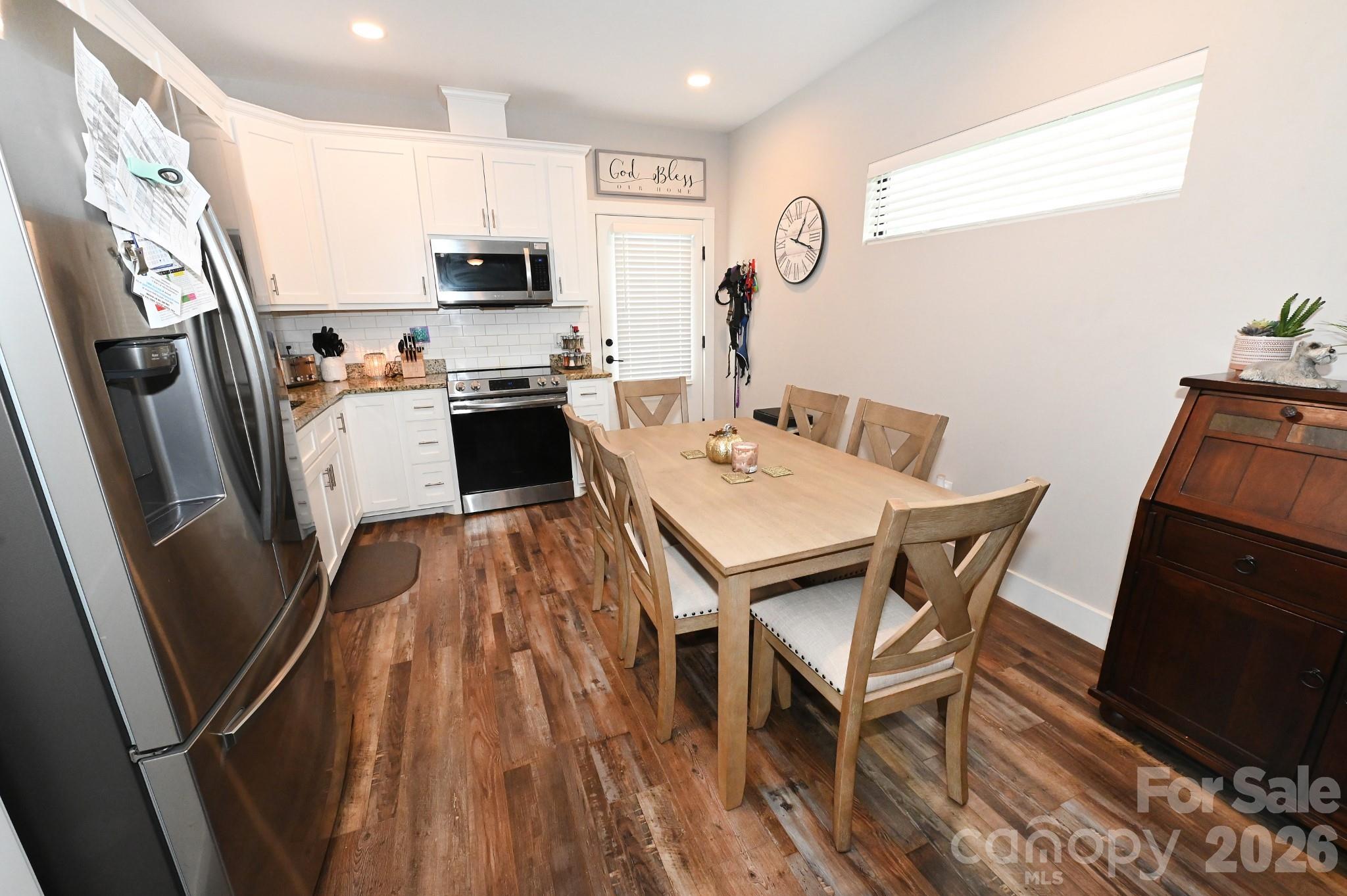 28 Cottage Court — Granite Falls