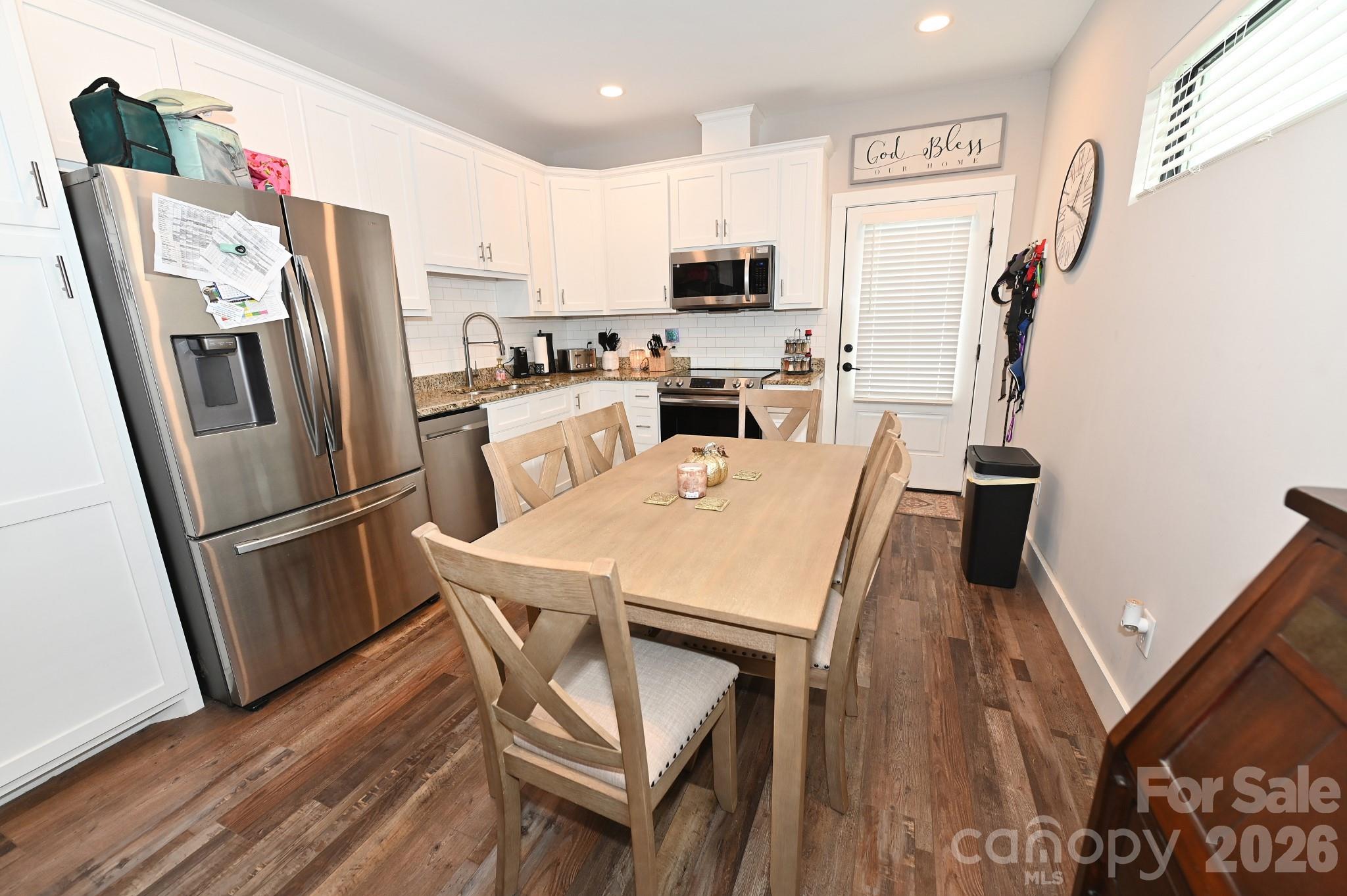 28 Cottage Court — Granite Falls