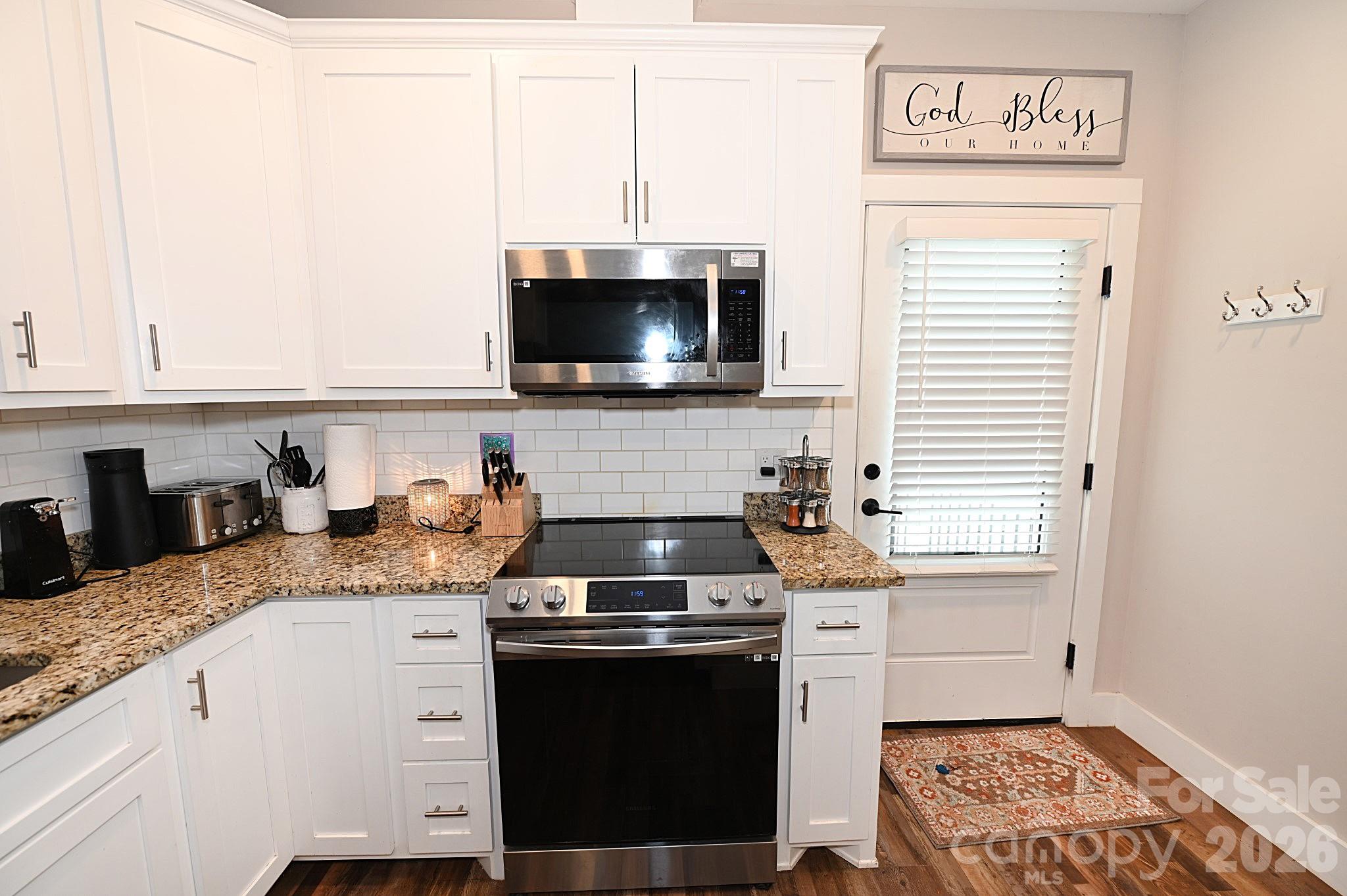 28 Cottage Court — Granite Falls