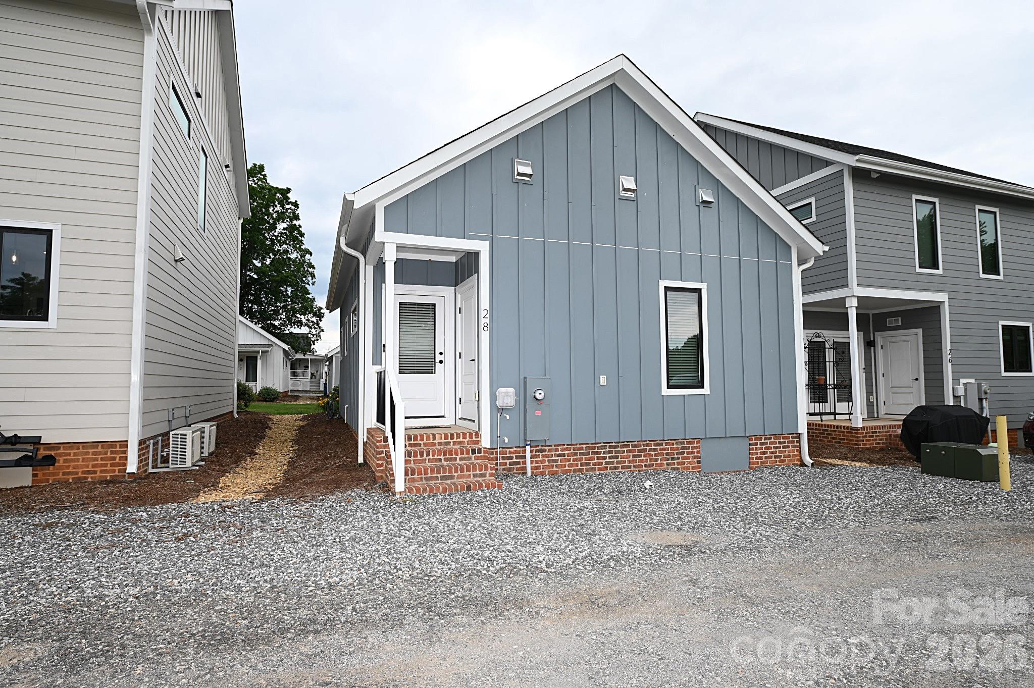 28 Cottage Court — Granite Falls