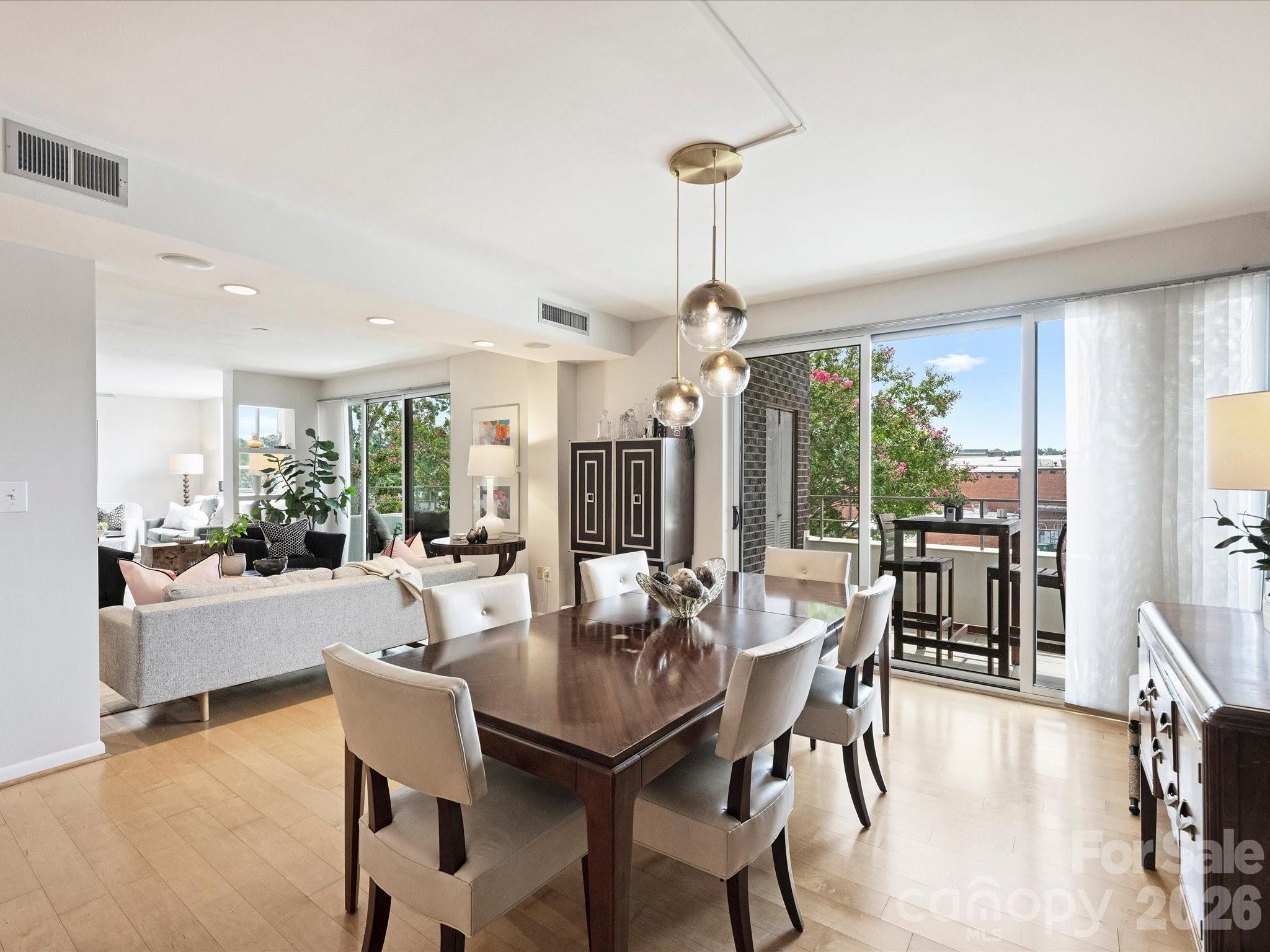 1300 Reece Road #212 — Charlotte