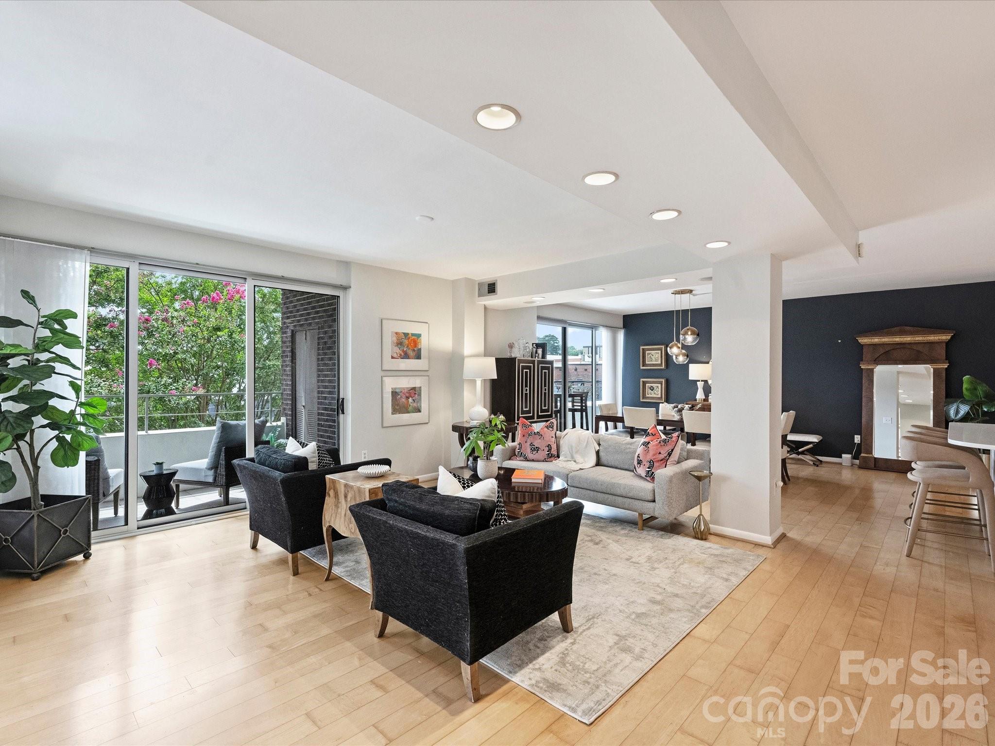 1300 Reece Road #212 — Charlotte