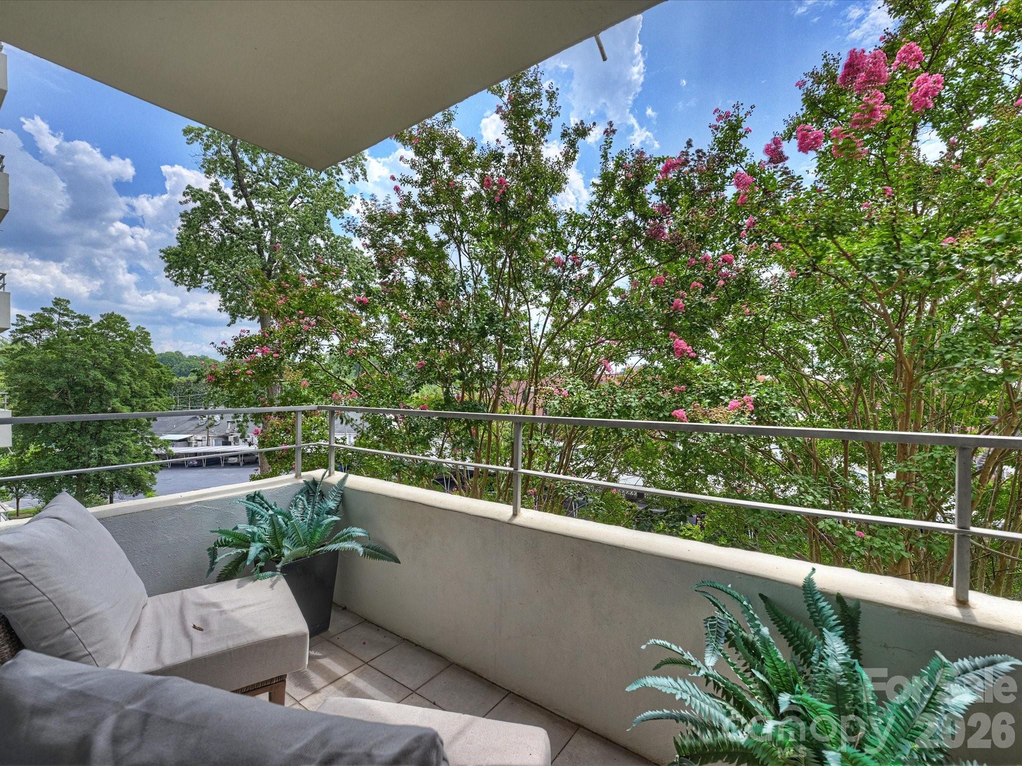 1300 Reece Road #212 — Charlotte