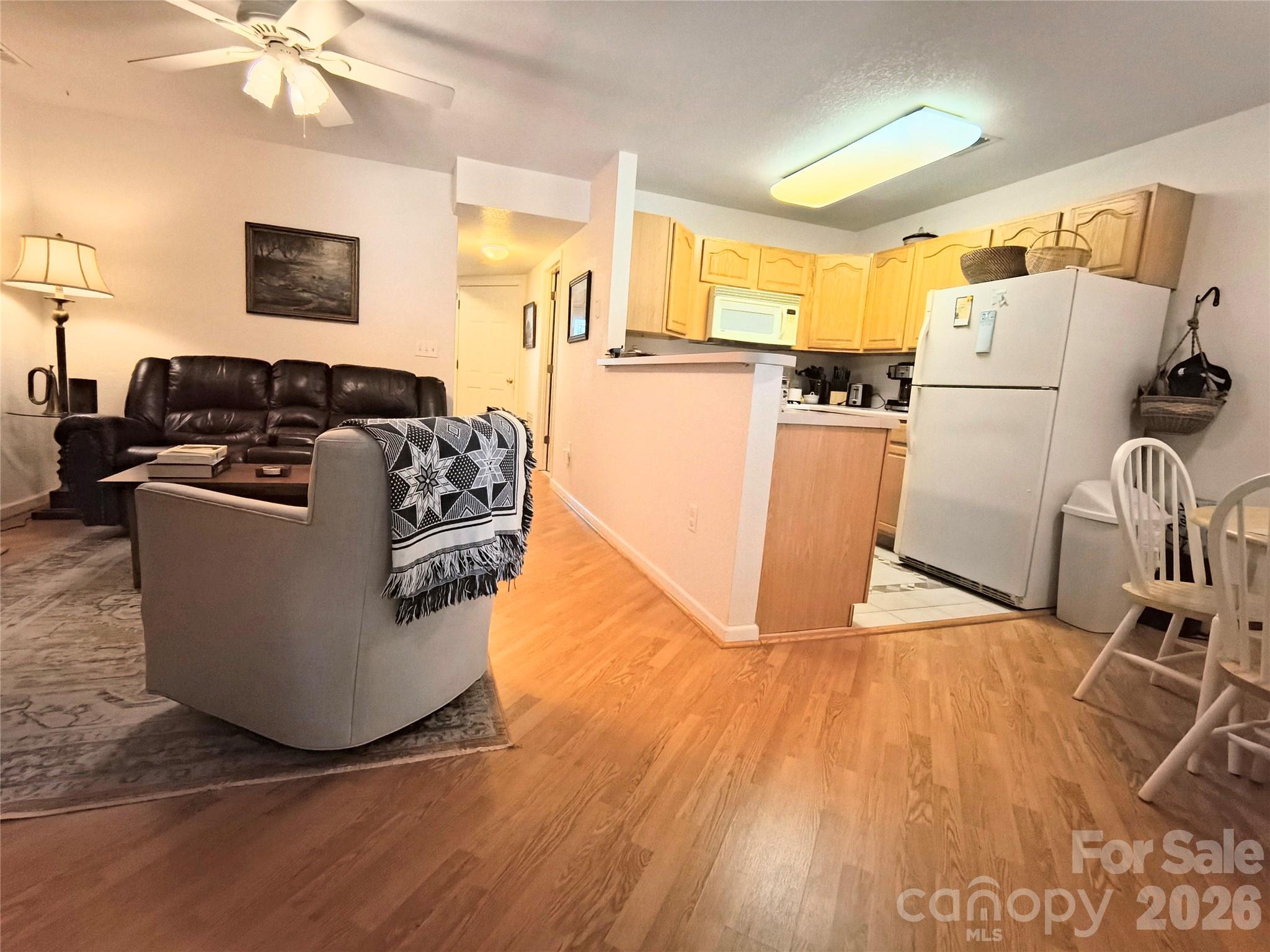 102 S Park Lane — Black Mountain