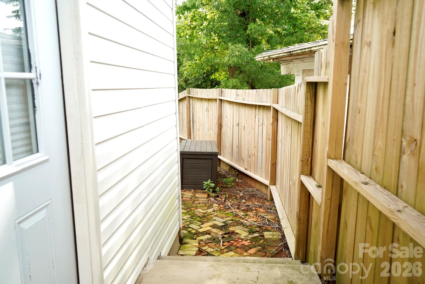 302 Cedar Street — Lancaster