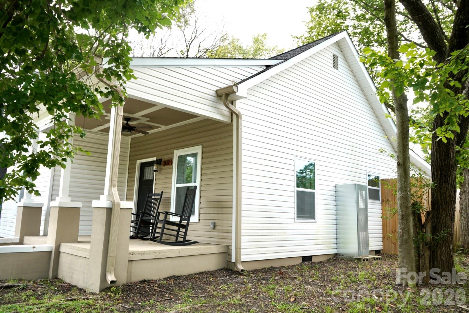 302 Cedar Street — Lancaster