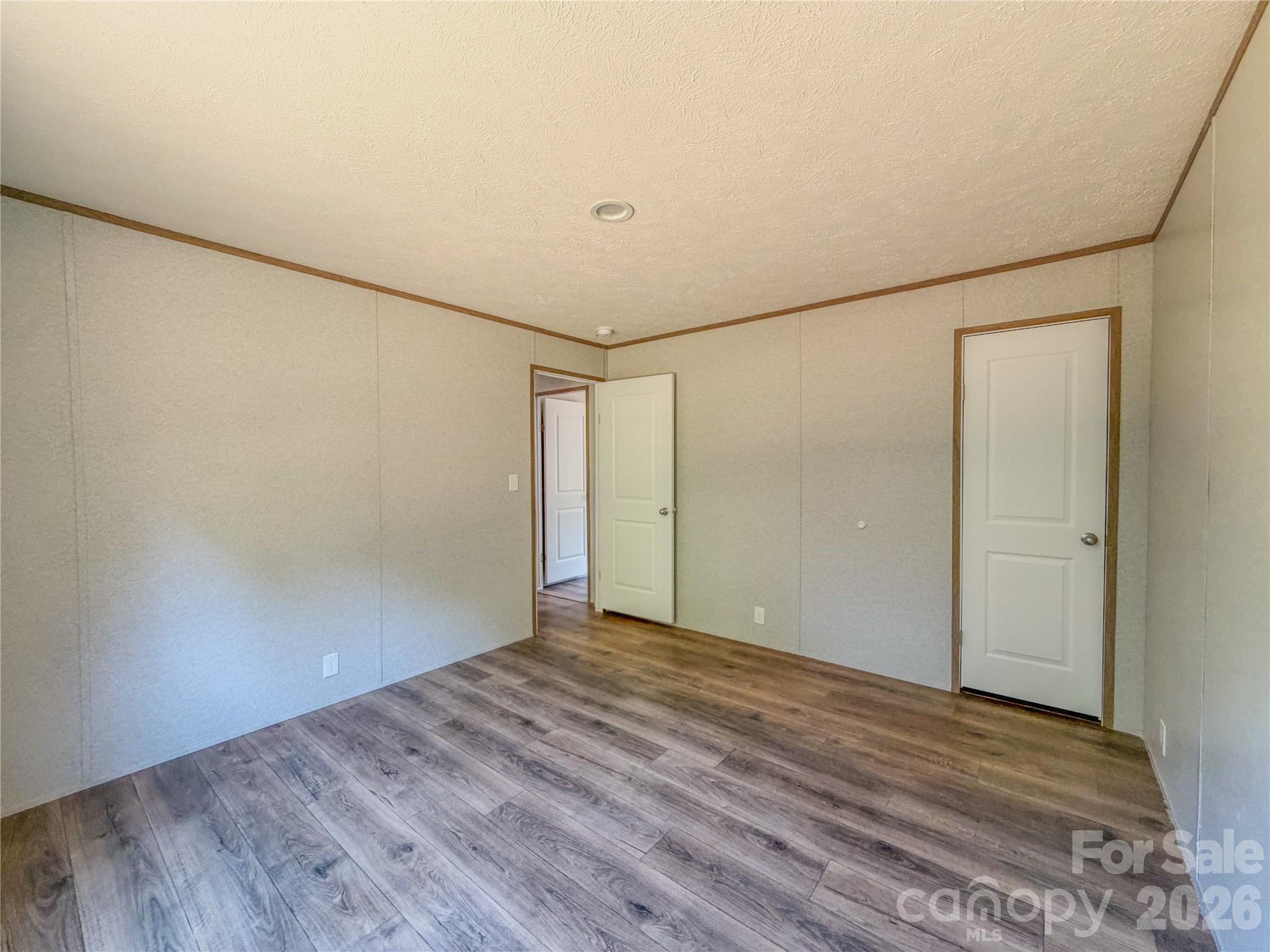 4277 Chinquapin Circle — Lenoir