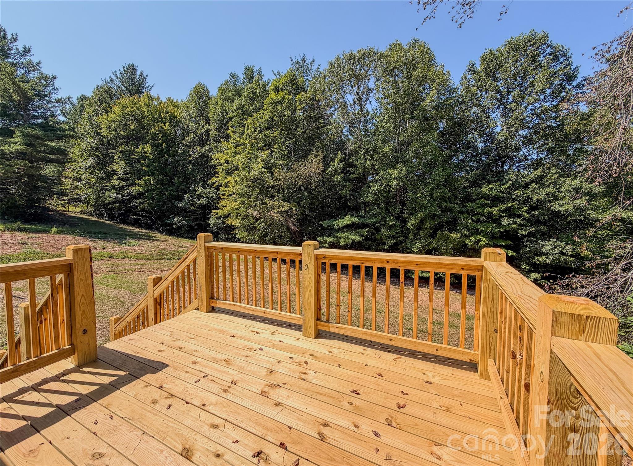 4277 Chinquapin Circle — Lenoir