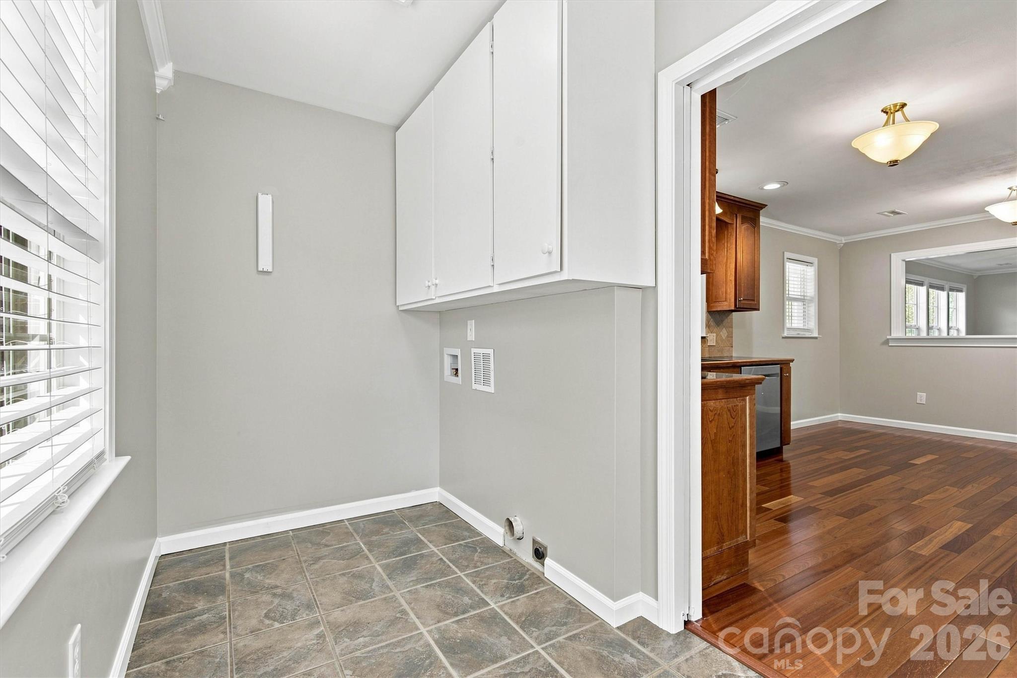 4617 Old Plank Road — Iron Station
