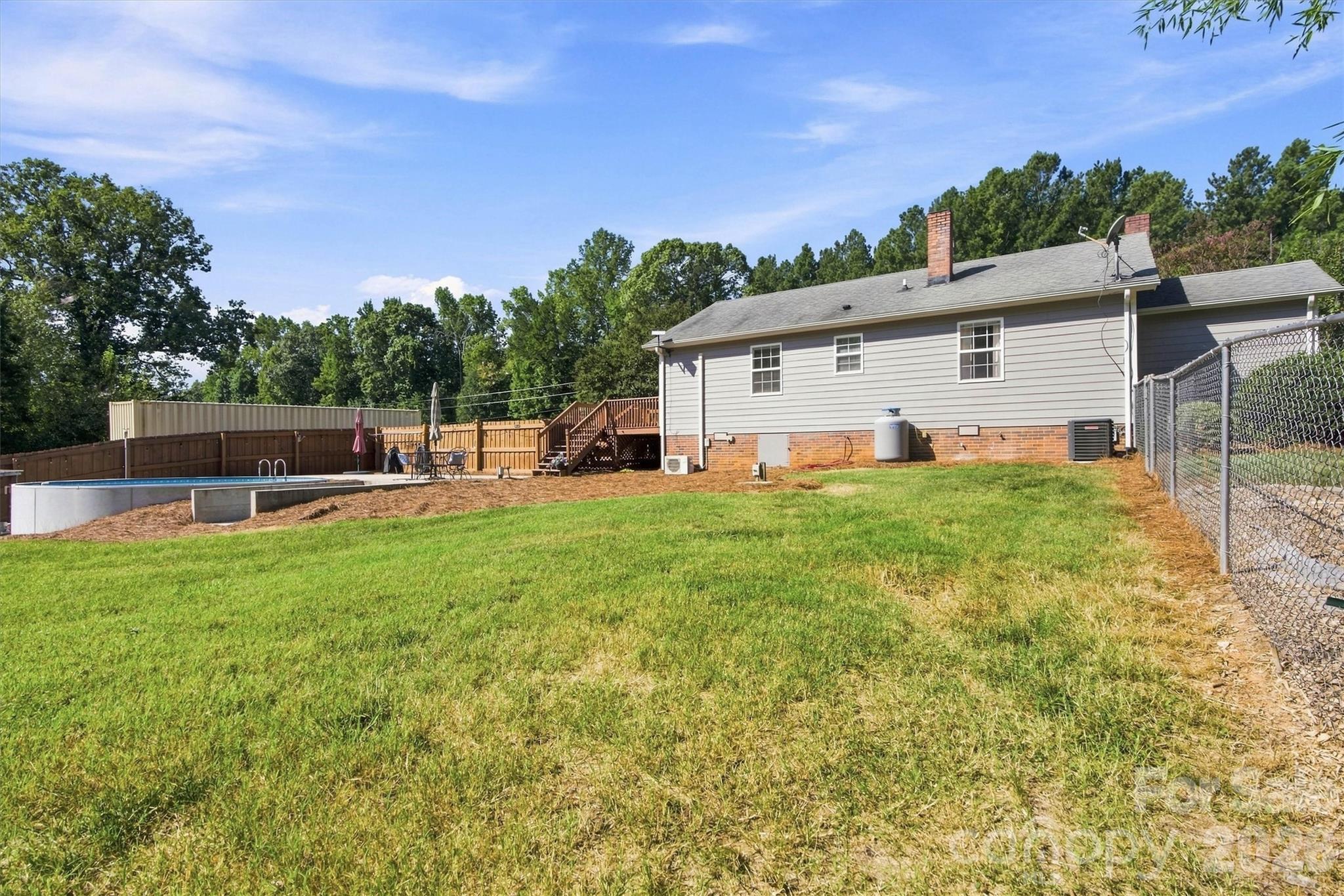 4617 Old Plank Road — Iron Station