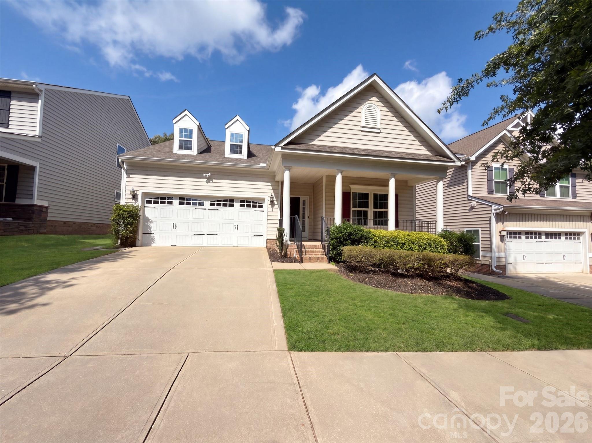 1006 Oakmere Road — Waxhaw