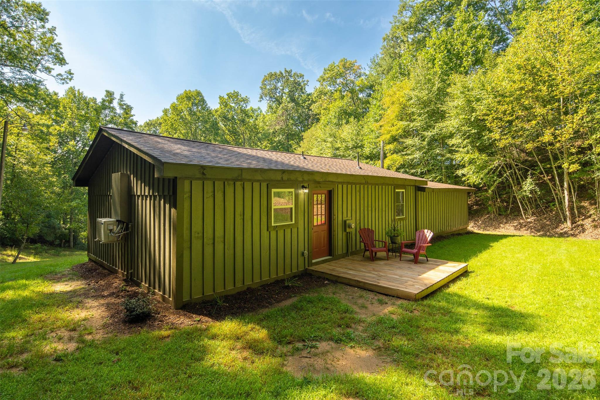 190 Hummingbird Lane — Fleetwood