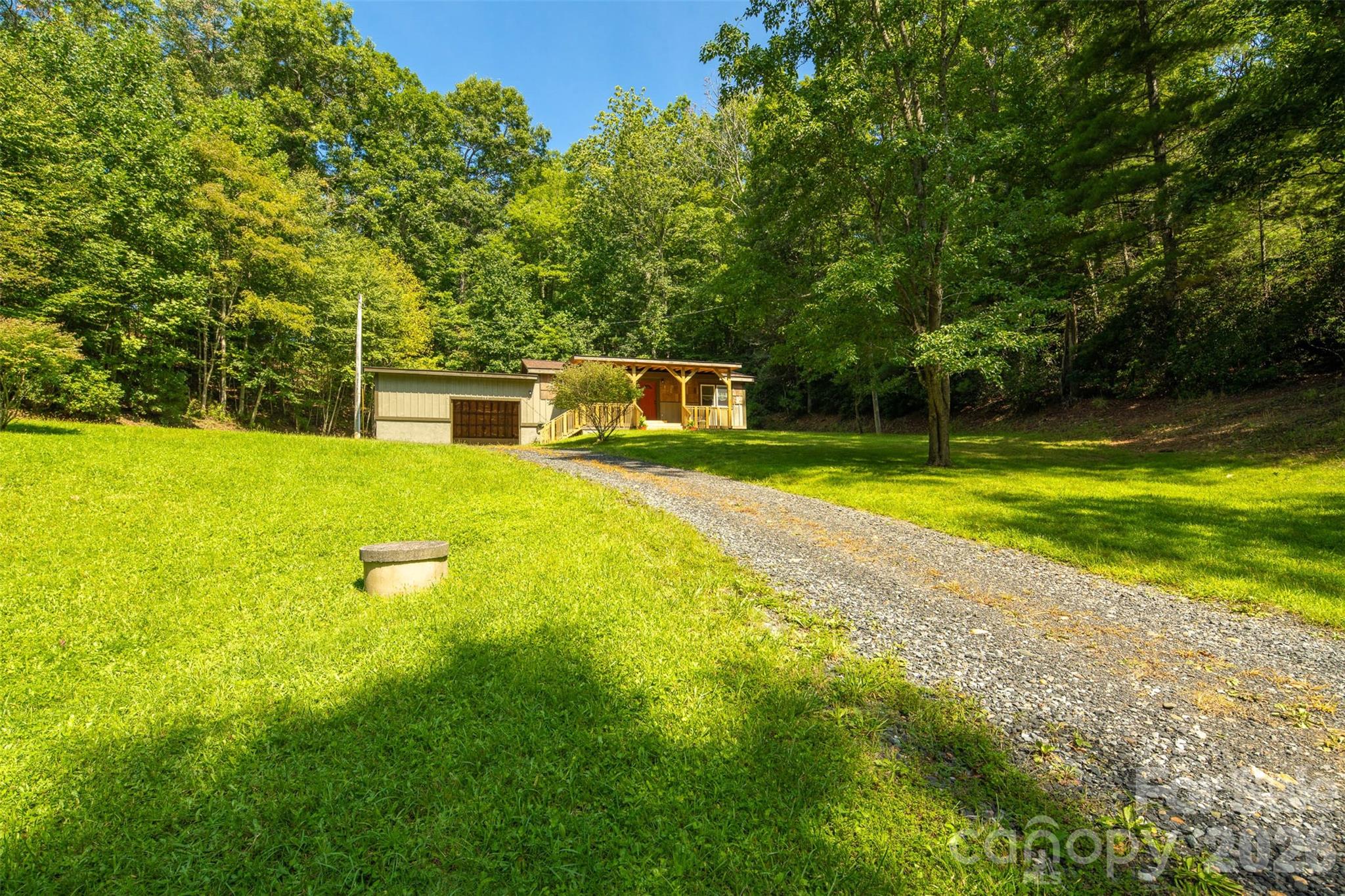 190 Hummingbird Lane — Fleetwood