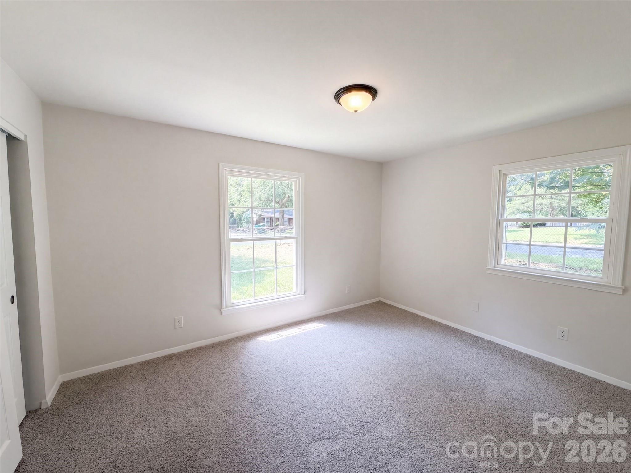 728 Milan Road E — Charlotte