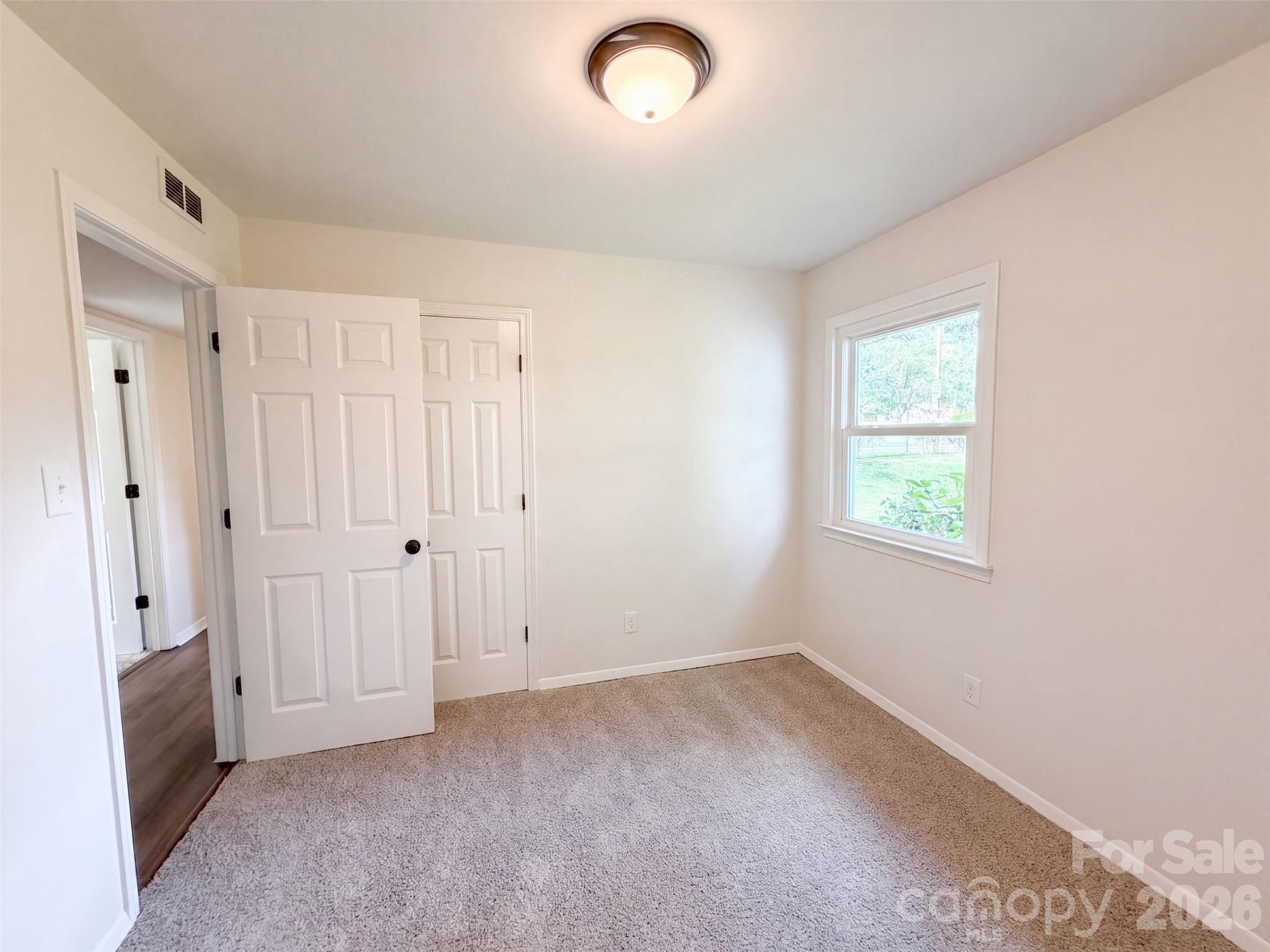 728 Milan Road E — Charlotte